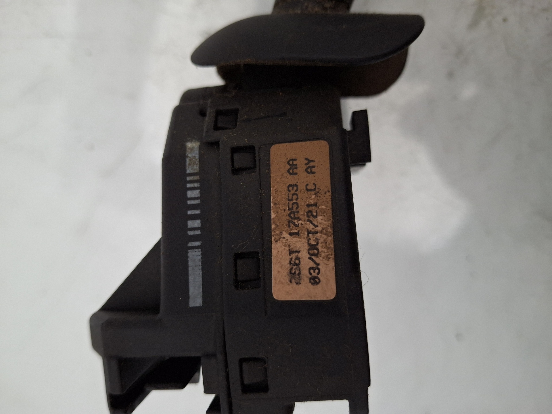 MANDO LIMPIA FORD FUSION F6JA