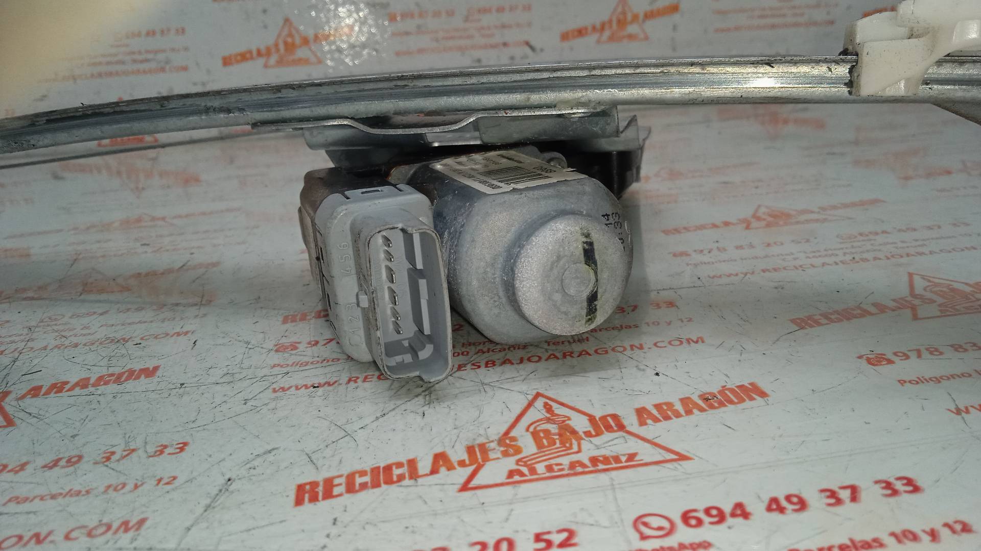 ELEVALUNAS TRASERO DERECHO CITROEN C4 9HZ