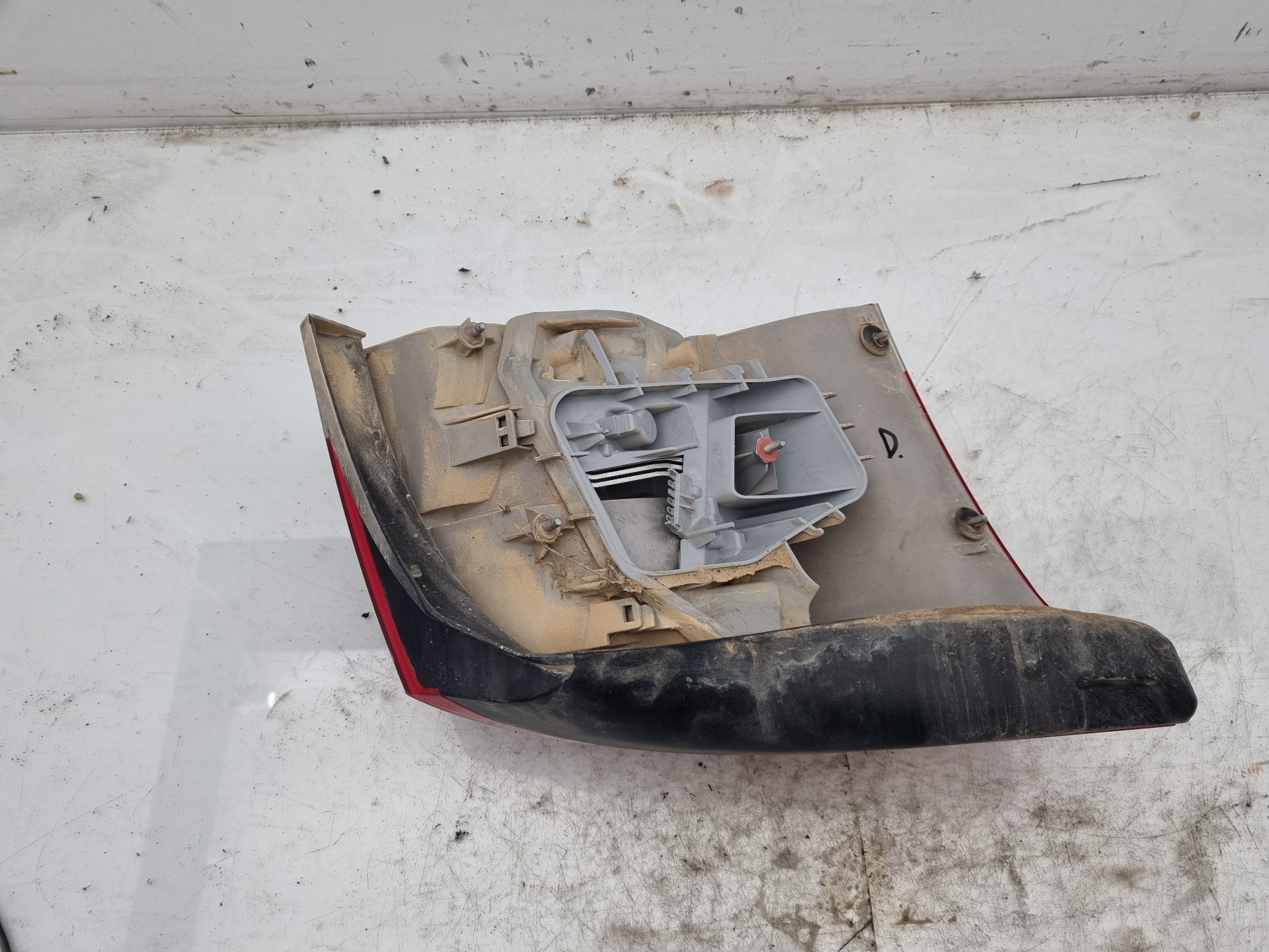 PILOTO TRASERO DERECHO OPEL SIGNUM Y22DTR