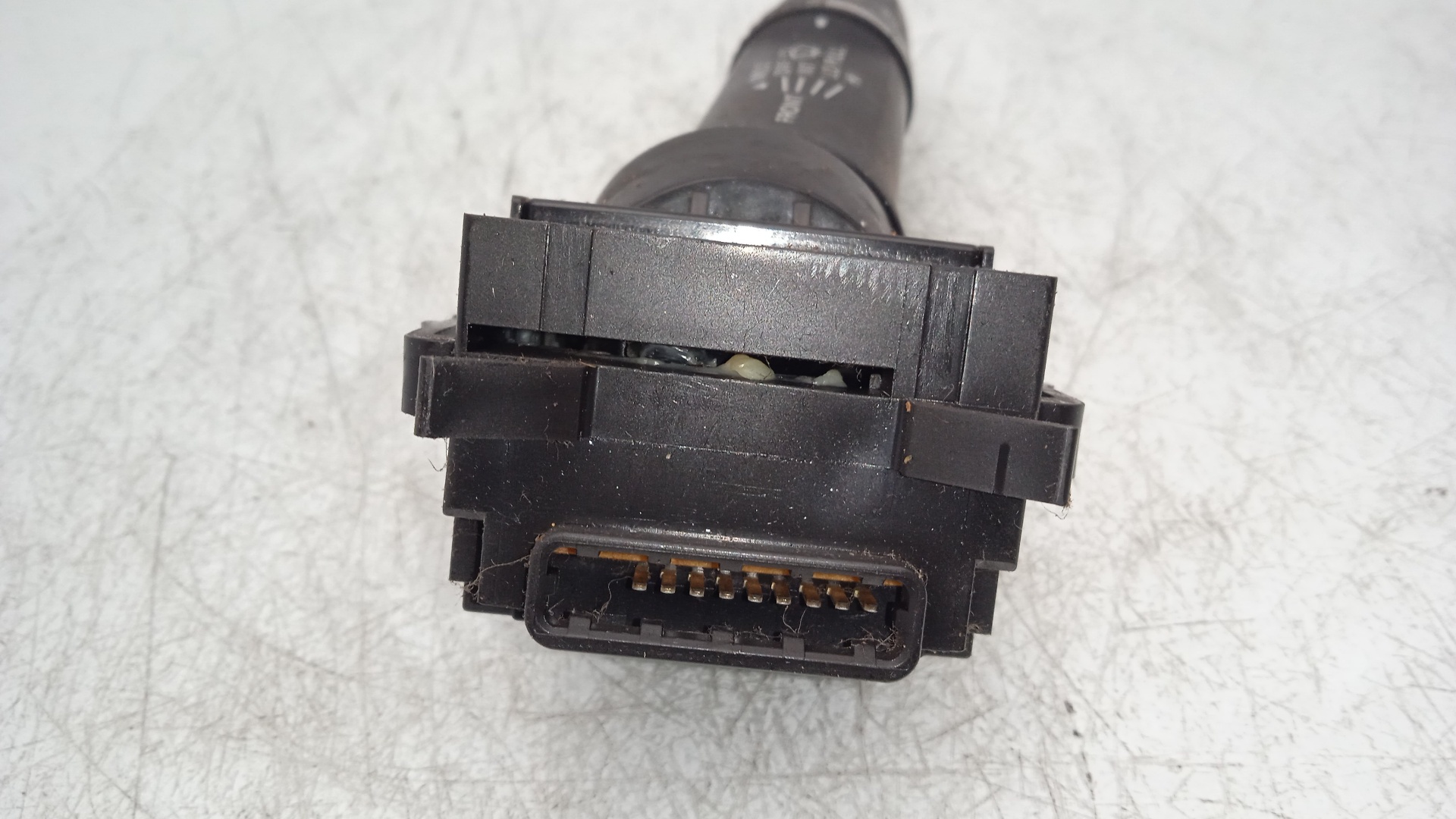 MANDO LIMPIA PEUGEOT 4007 4HN