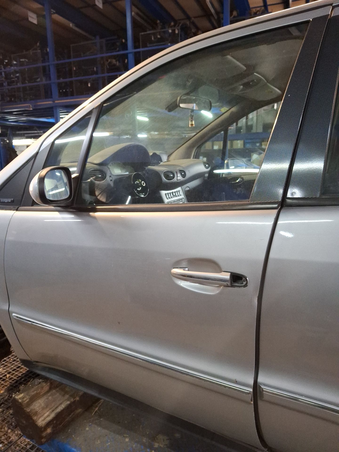 PUERTA DELANTERA IZQUIERDA MERCEDES-BENZ CLASE A 