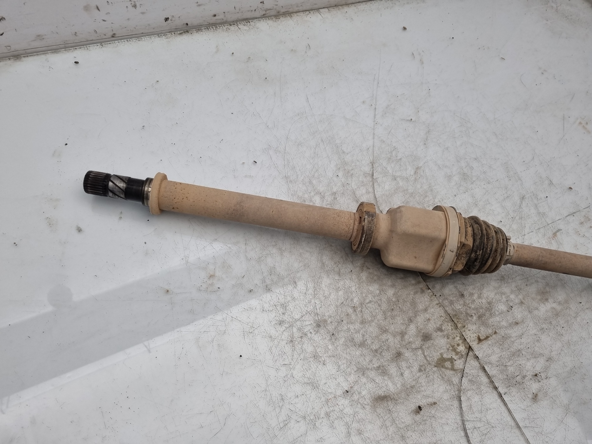 TRANSMISION DELANTERA DERECHA RENAULT TWINGO K9K 17