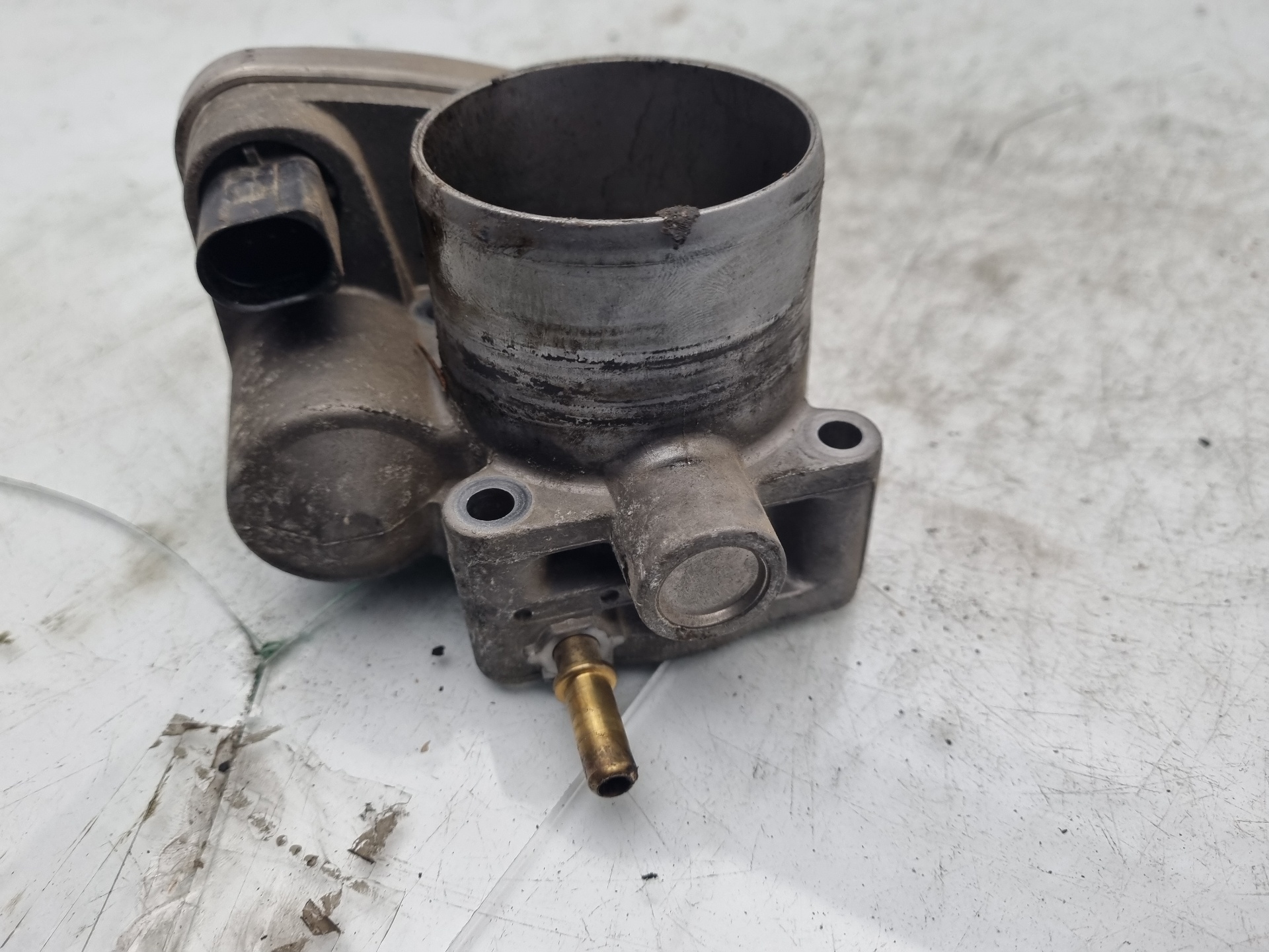 CAJA MARIPOSA RENAULT MEGANE K4M T7