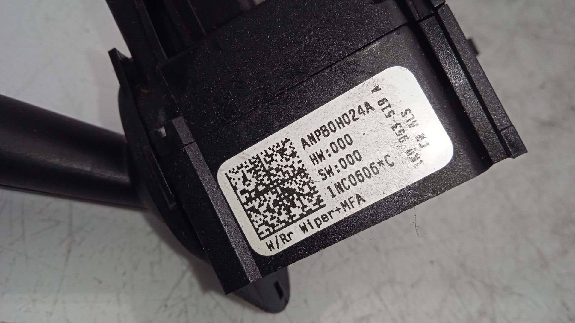 MANDO LIMPIA SEAT LEON BKD