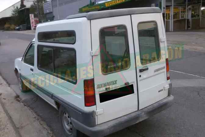 FARO ANTINIEBLA DERECHO RENAULT RAPID/EXPRESS (F40 F8Q