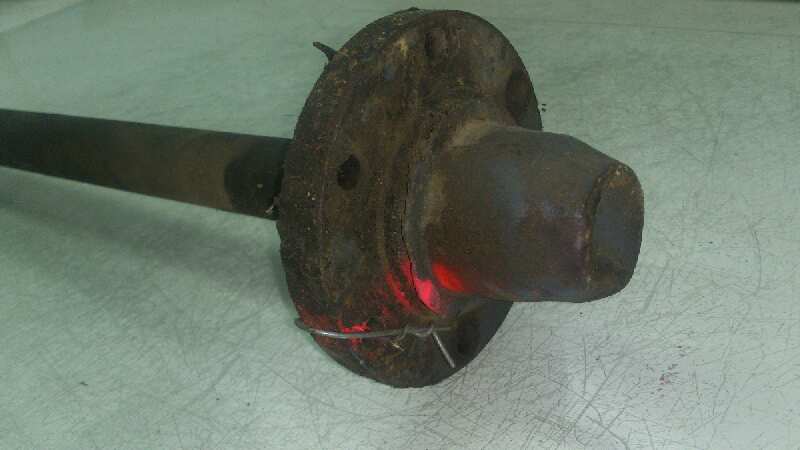 TRANSMISION TRASERA DERECHA LAND ROVER RANGE 