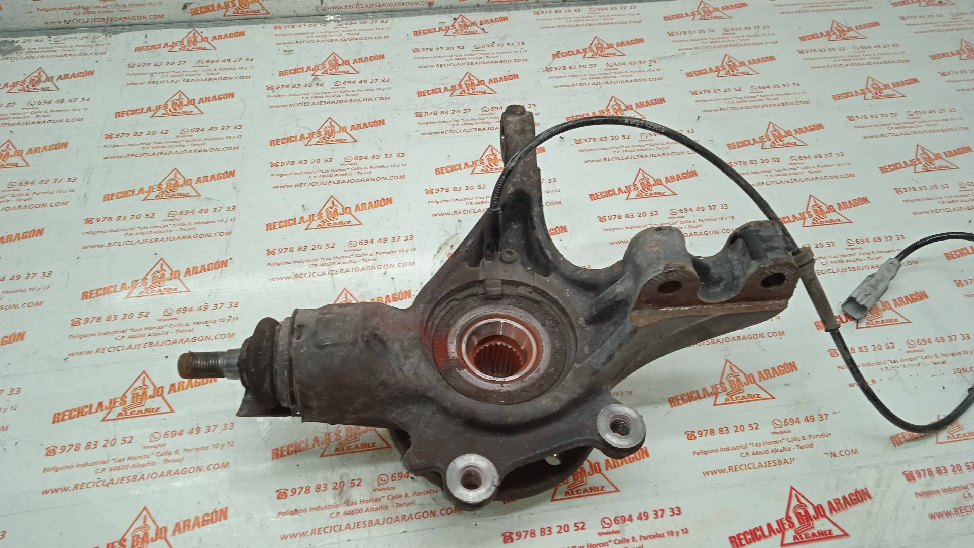 MANGUETA DELANTERA IZQUIERDA CITROEN C4 9HZ