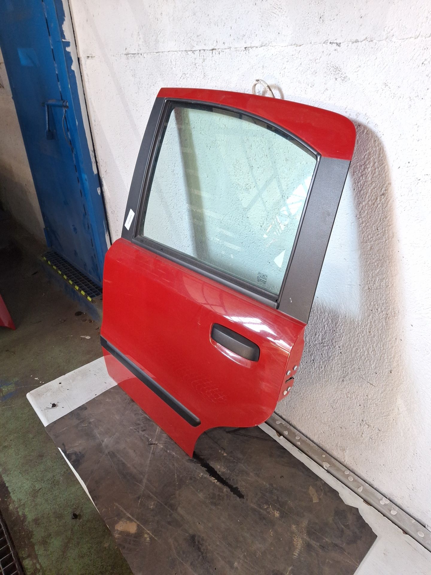 PUERTA TRASERA IZQUIERDA FIAT PANDA 