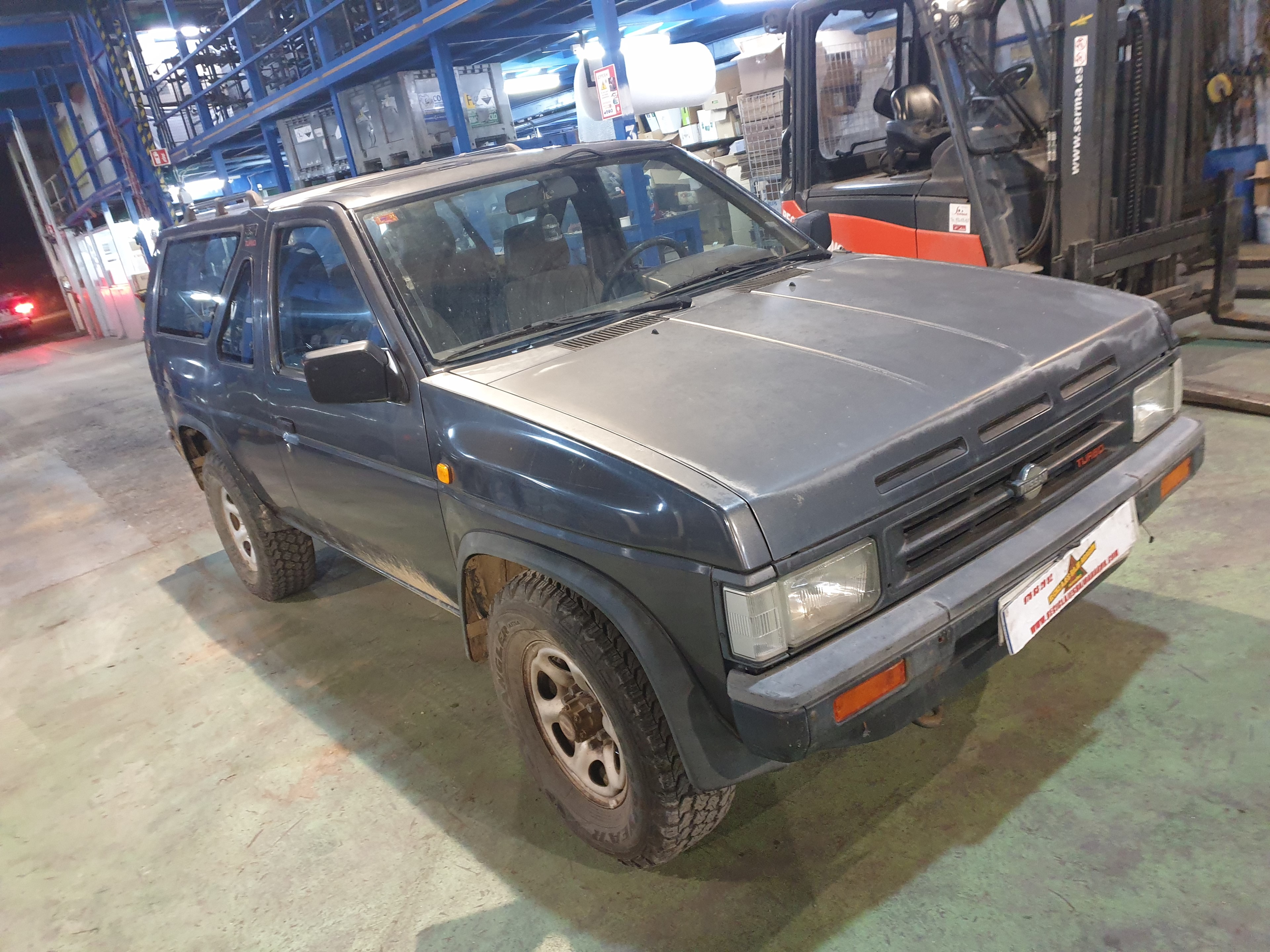 MOTOR LIMPIA TRASERO NISSAN TERRANO TD27