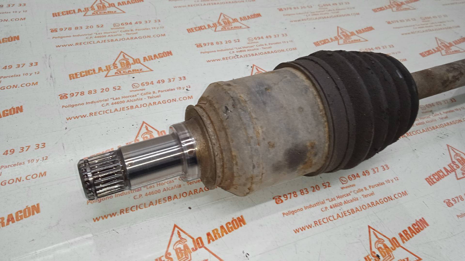 TRANSMISION DELANTERA IZQUIERDA MERCEDES-BENZ VANE 668914