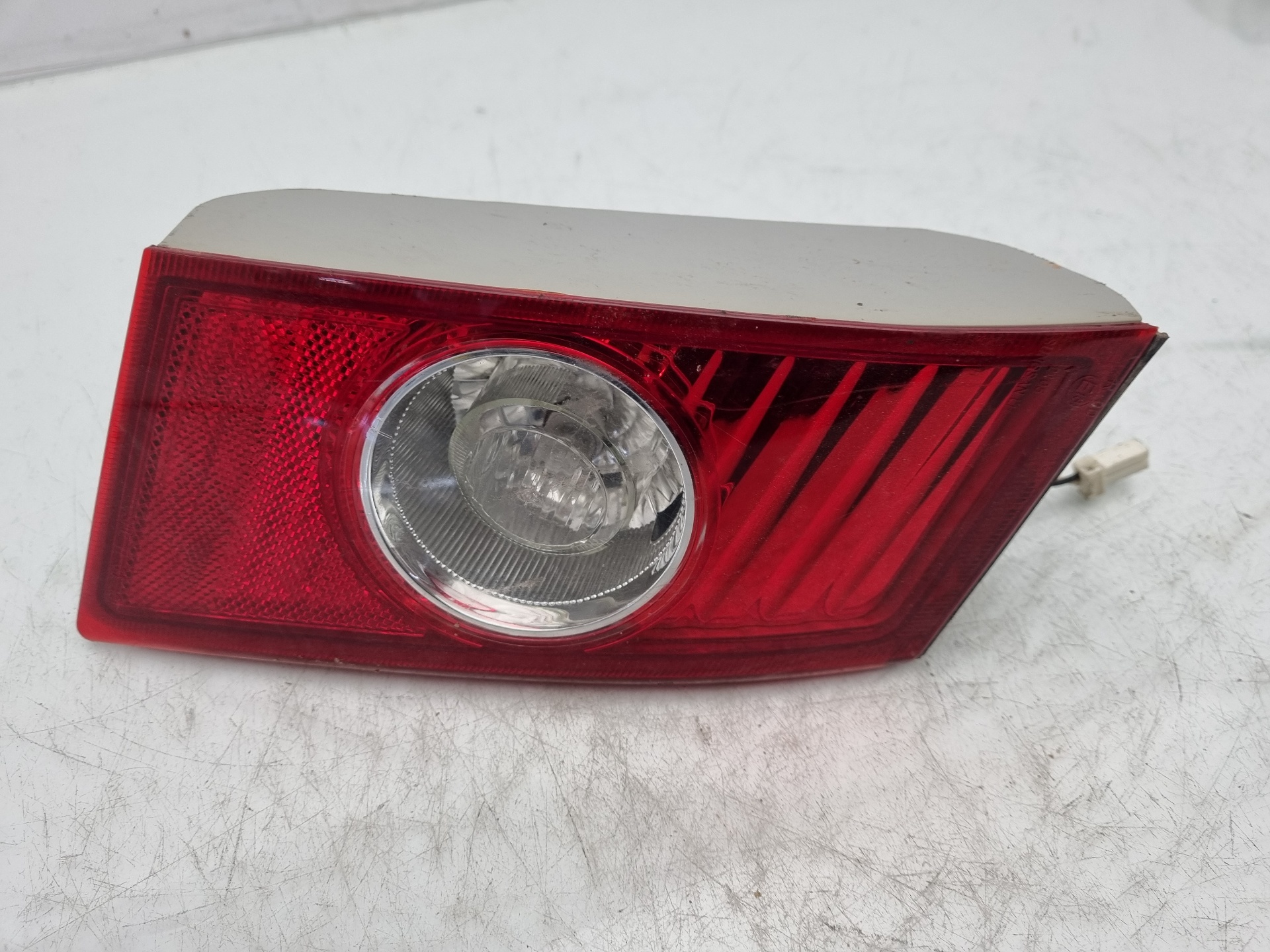 PILOTO TRASERO IZQUIERDO INTERIOR CHEVROLET EPICA Z20S