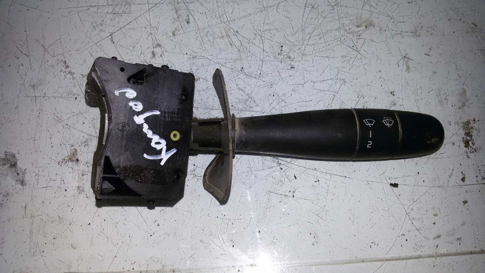 MANDO LIMPIA RENAULT KANGOO K9K B7