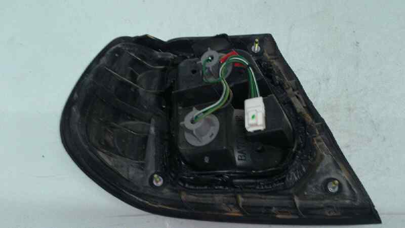 PILOTO TRASERO DERECHO NISSAN ALMERA GA14