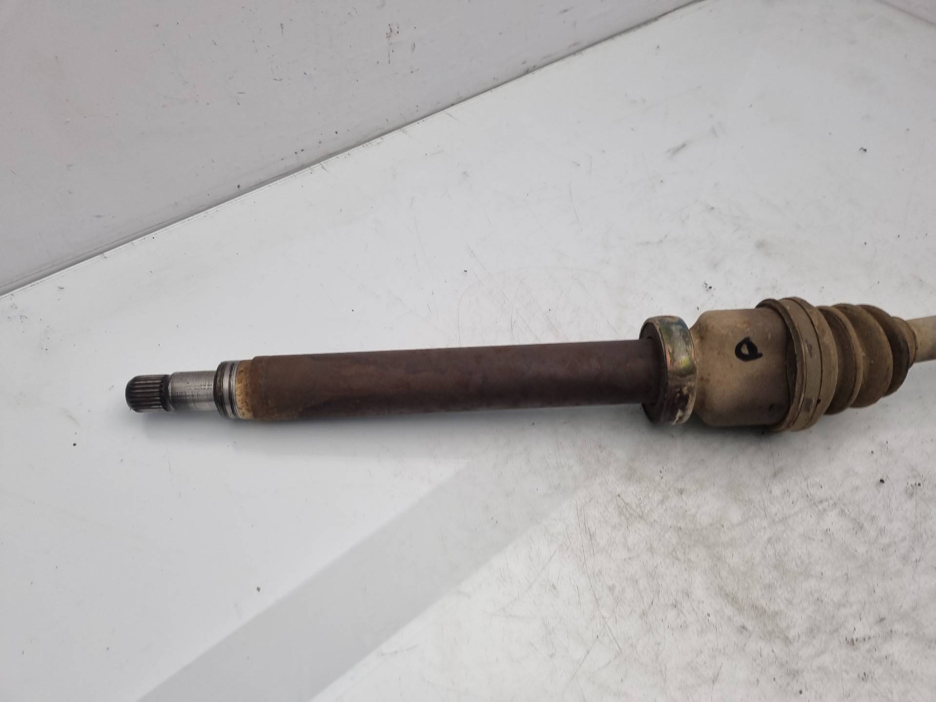 TRANSMISION DELANTERA DERECHA FORD FOCUS HWDA