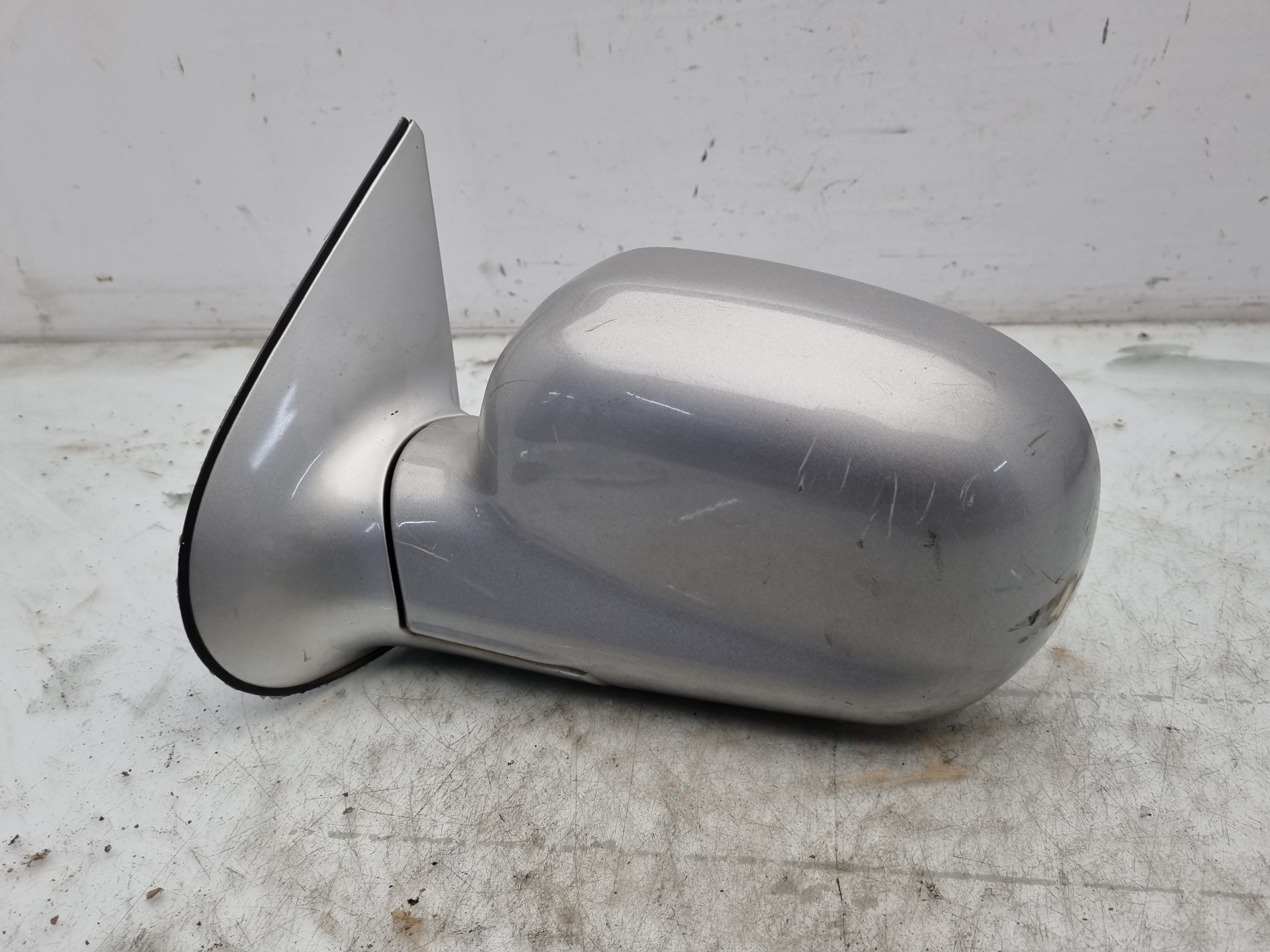 RETROVISOR IZQUIERDO HYUNDAI SANTA D4EA