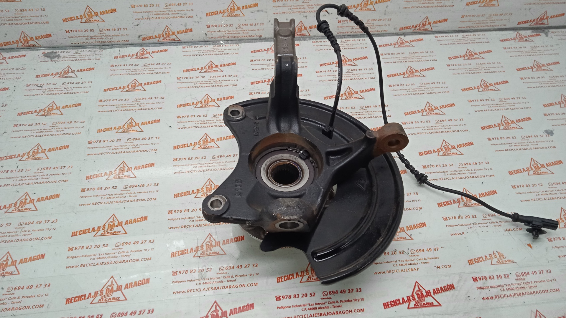 MANGUETA DELANTERA DERECHA DACIA DUSTER 