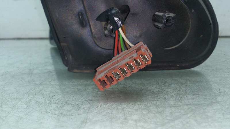 RETROVISOR IZQUIERDO PEUGEOT 306 