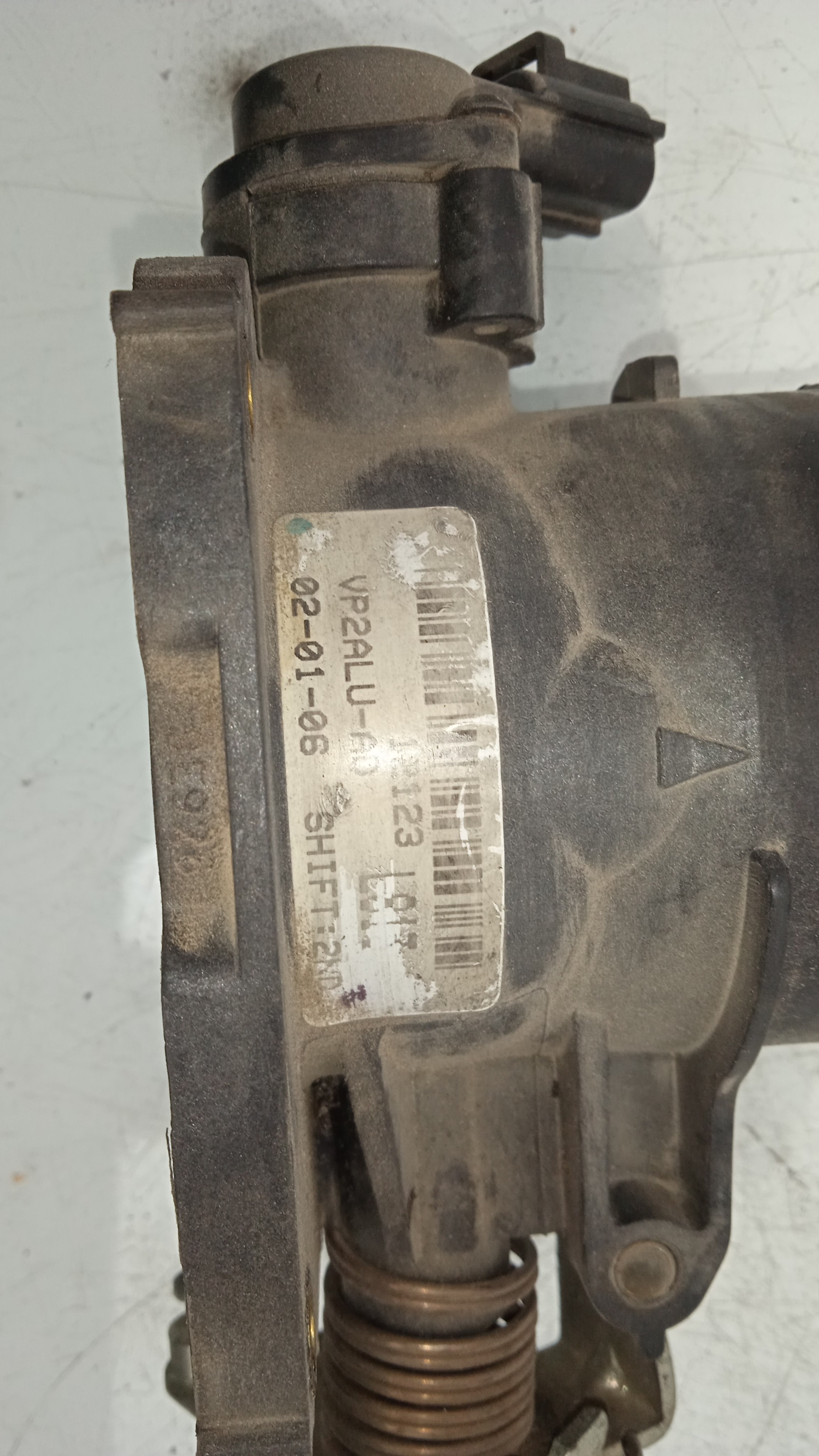 CAJA MARIPOSA MAZDA 6 L8