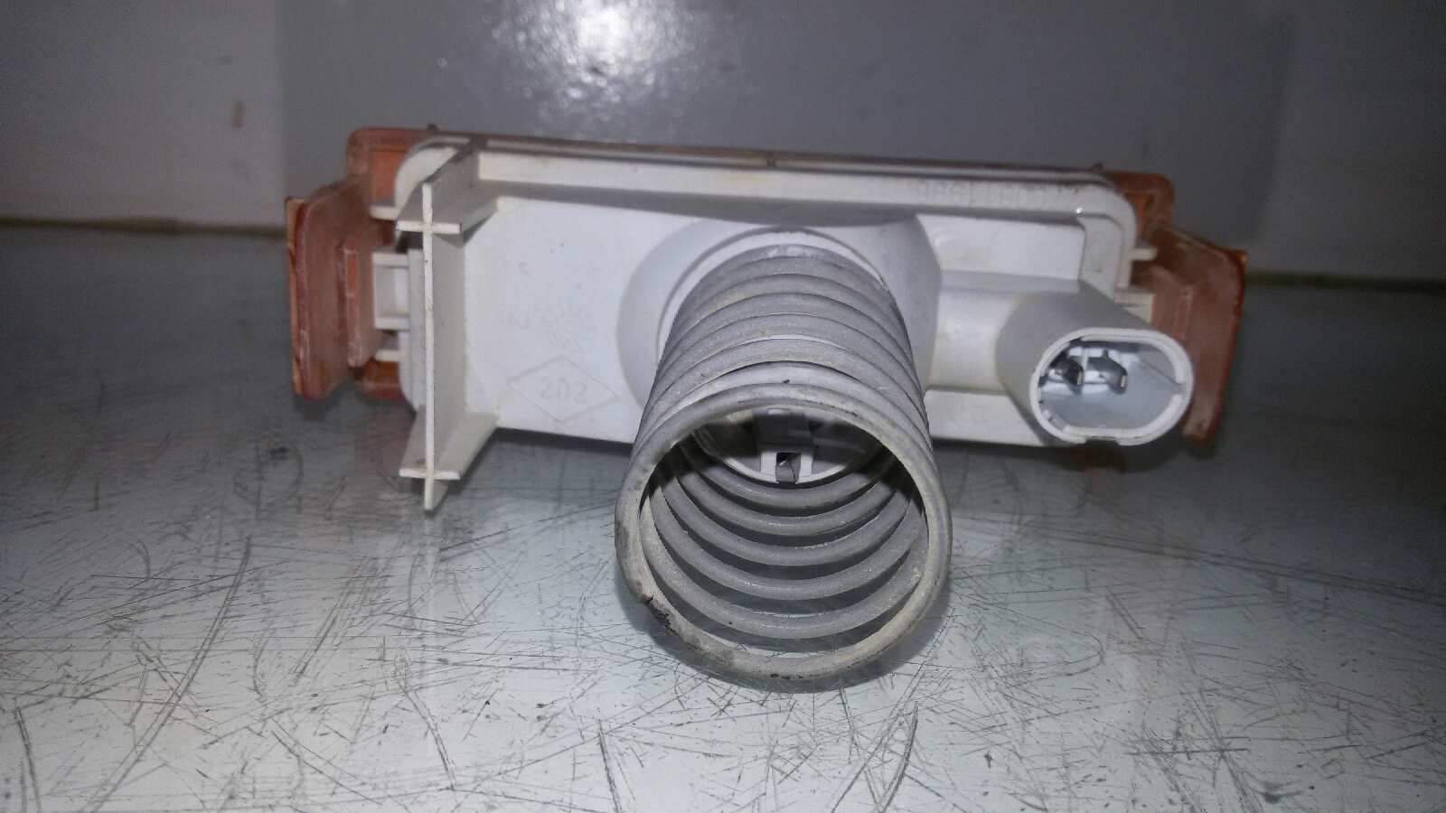 PILOTO DELANTERO DERECHO RENAULT RAPID/EXPRESS (F4 F8Q