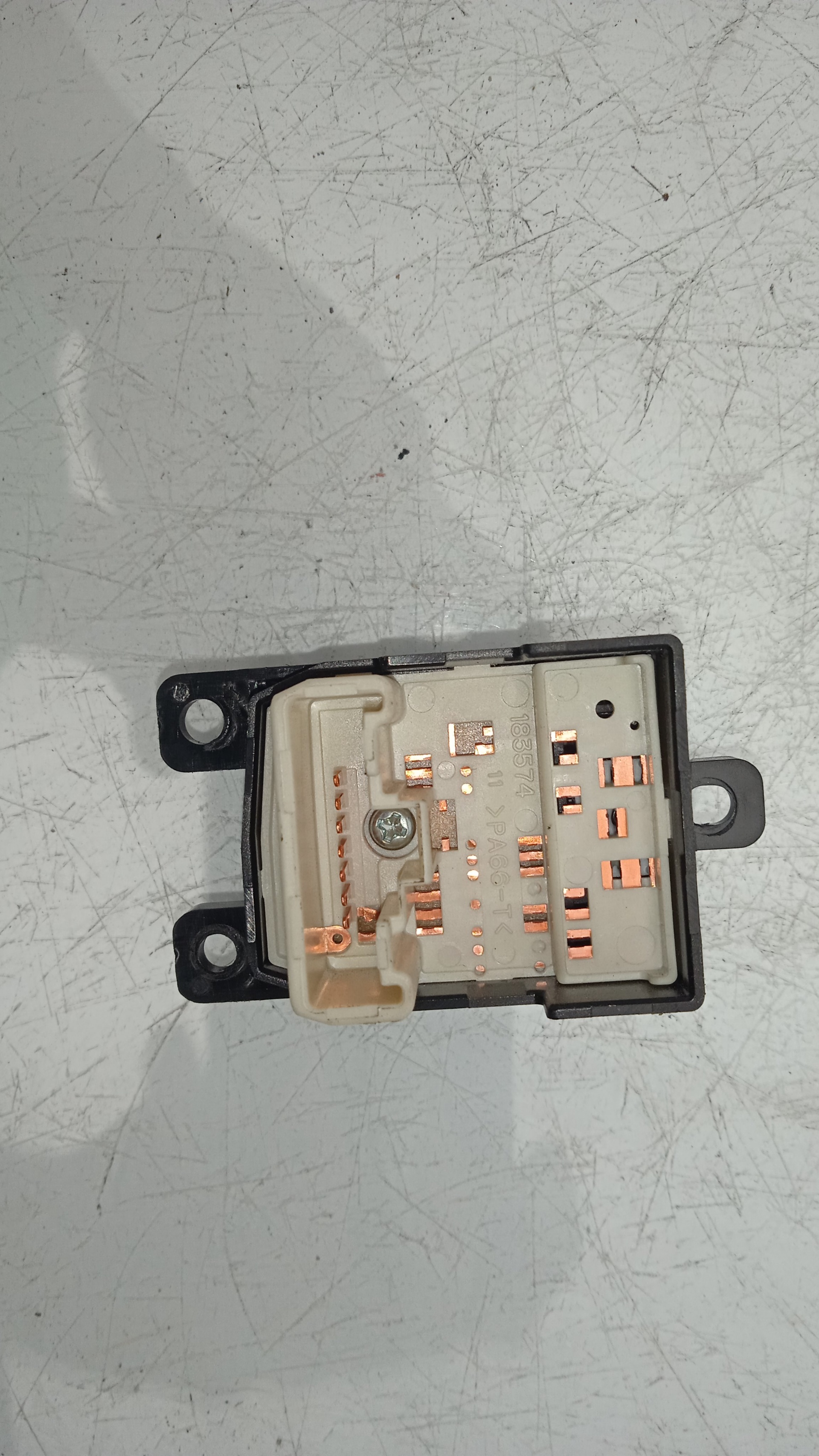 MANDO RETROVISOR MAZDA 6 L8