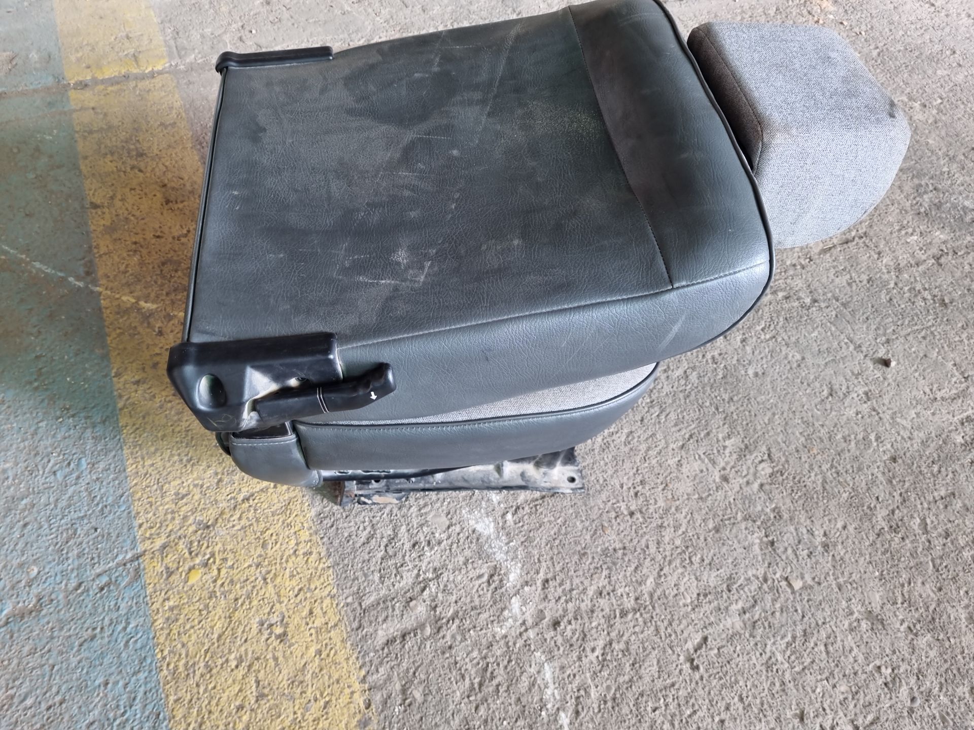 ASIENTO DELANTERO DERECHO RENAULT EXPRESS 