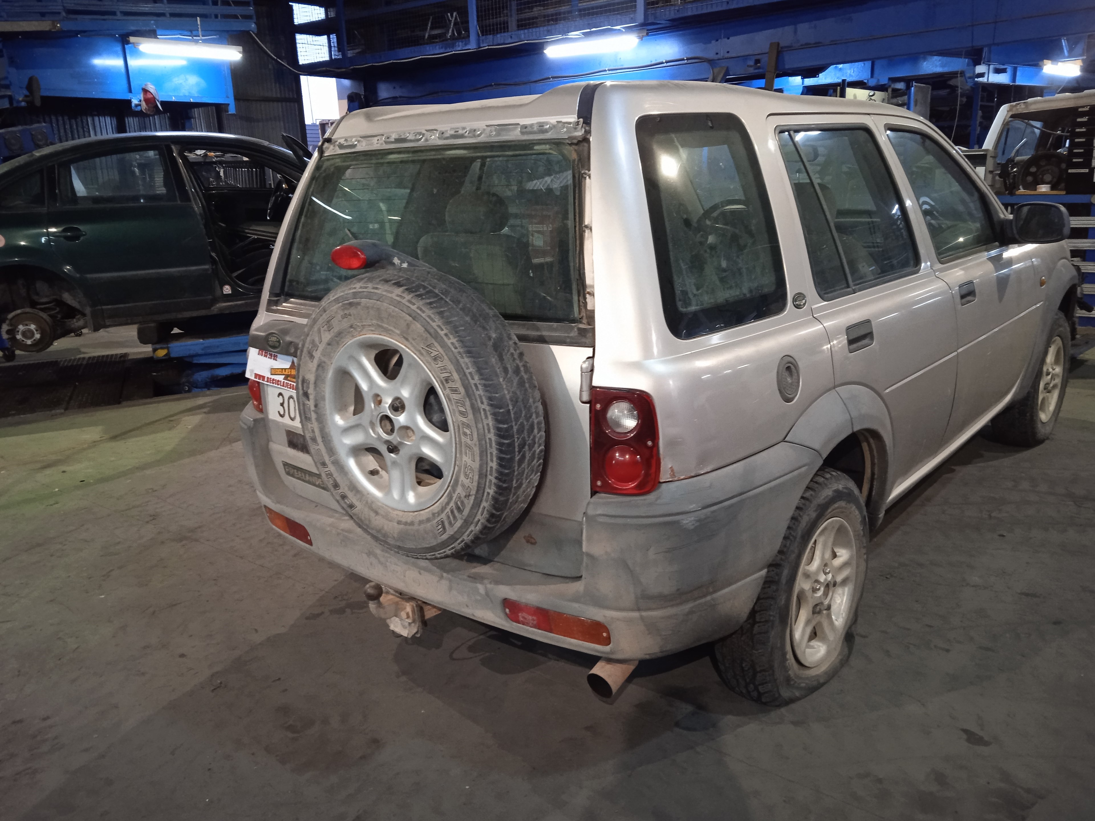 LLANTA LAND ROVER FREELANDER 20T2N
