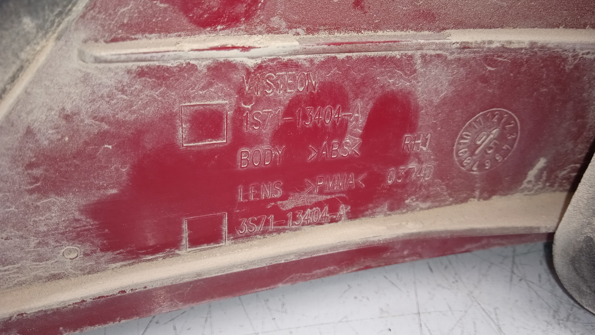 PILOTO TRASERO DERECHO FORD MONDEO HJBC