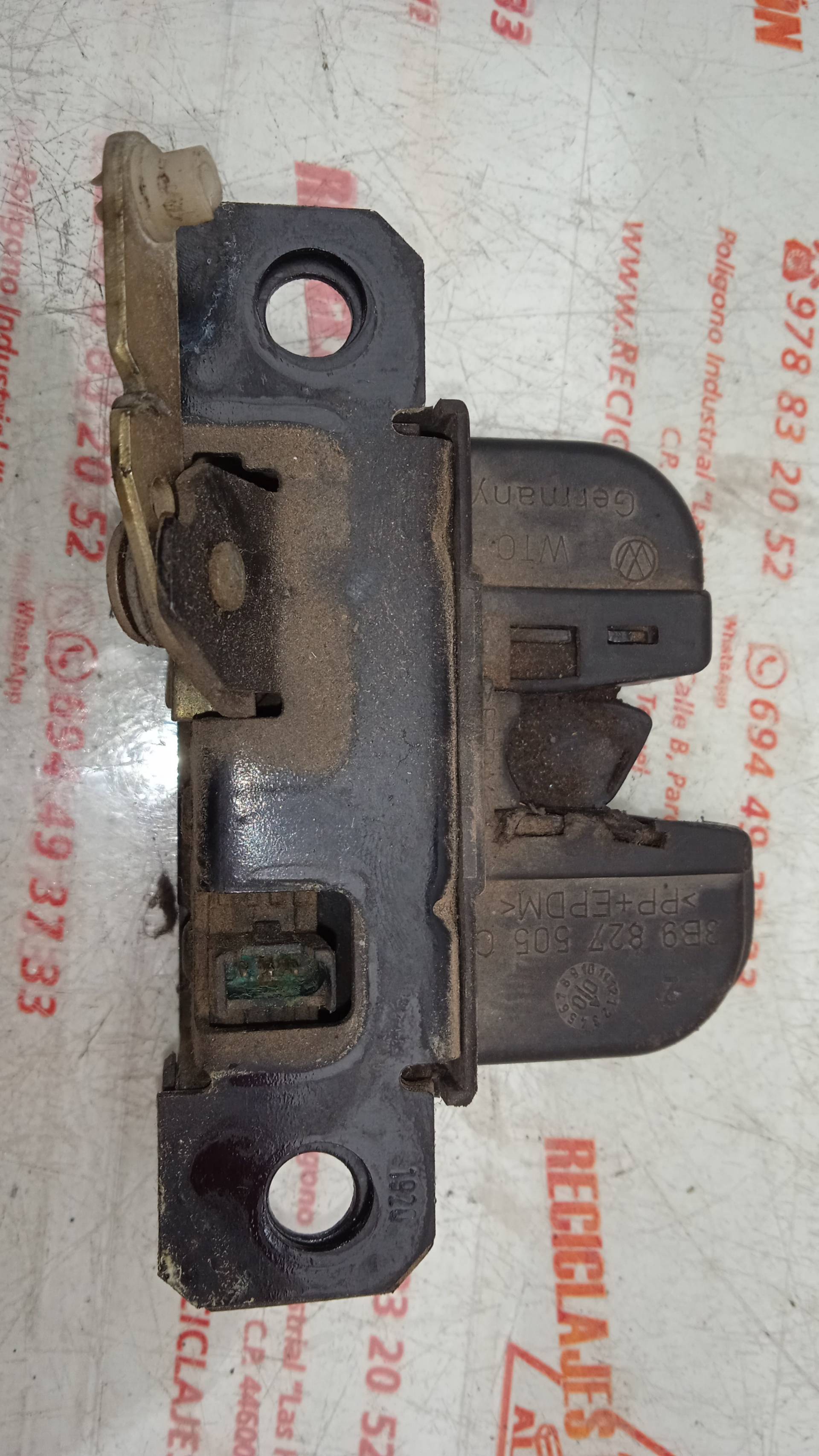 CERRADURA MALETERO / PORTON VOLKSWAGEN PASSAT ATJ
