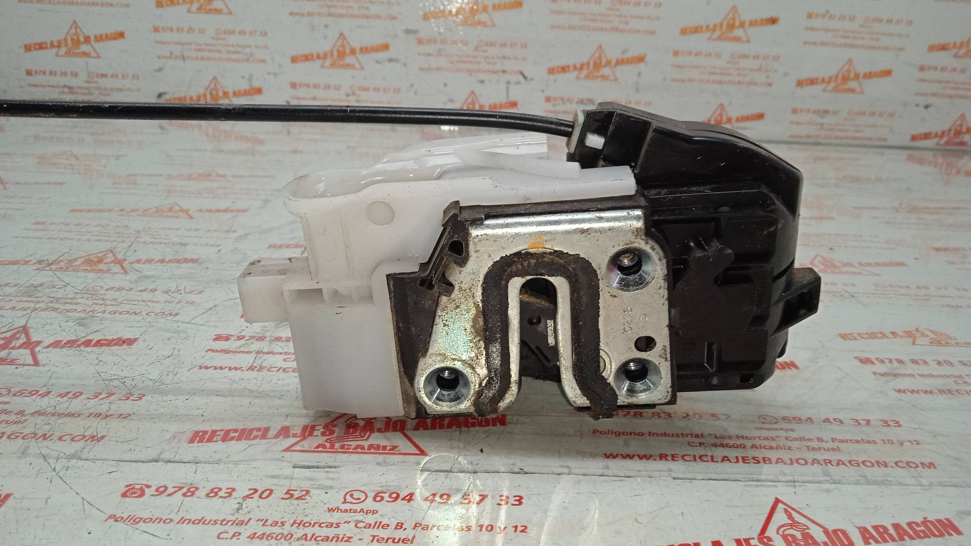 CERRADURA PUERTA TRASERA DERECHA KIA CEED D4EA