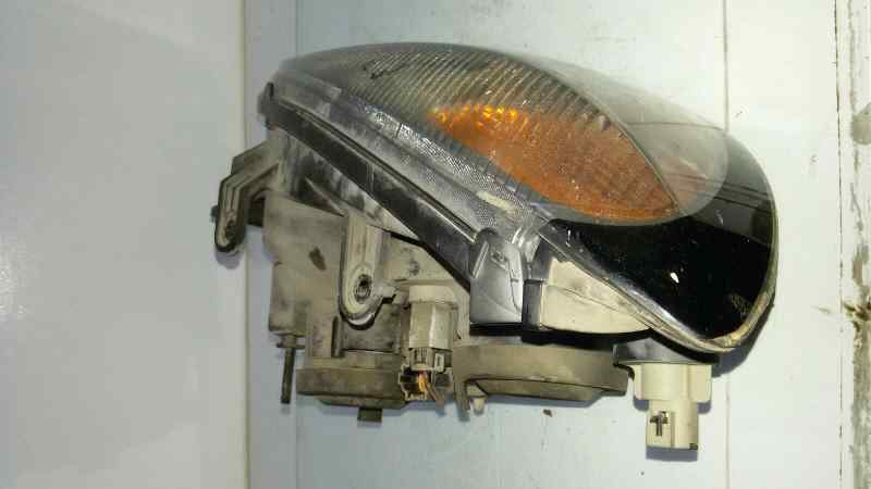 FARO DERECHO NISSAN PRIMERA CD20