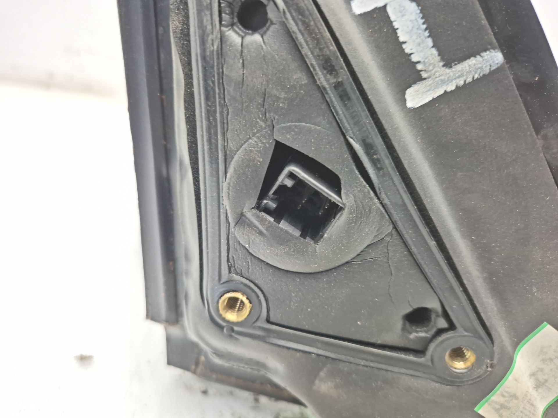 RETROVISOR IZQUIERDO HYUNDAI TERRACAN 