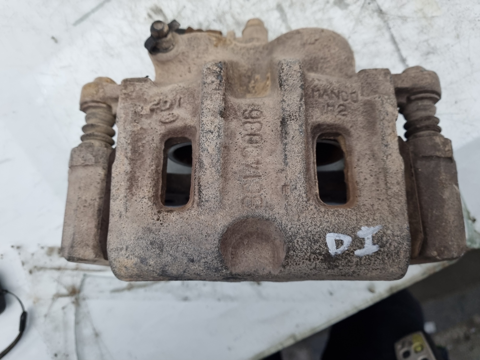 PINZA FRENO DELANTERA IZQUIERDA HYUNDAI TERRACAN J3