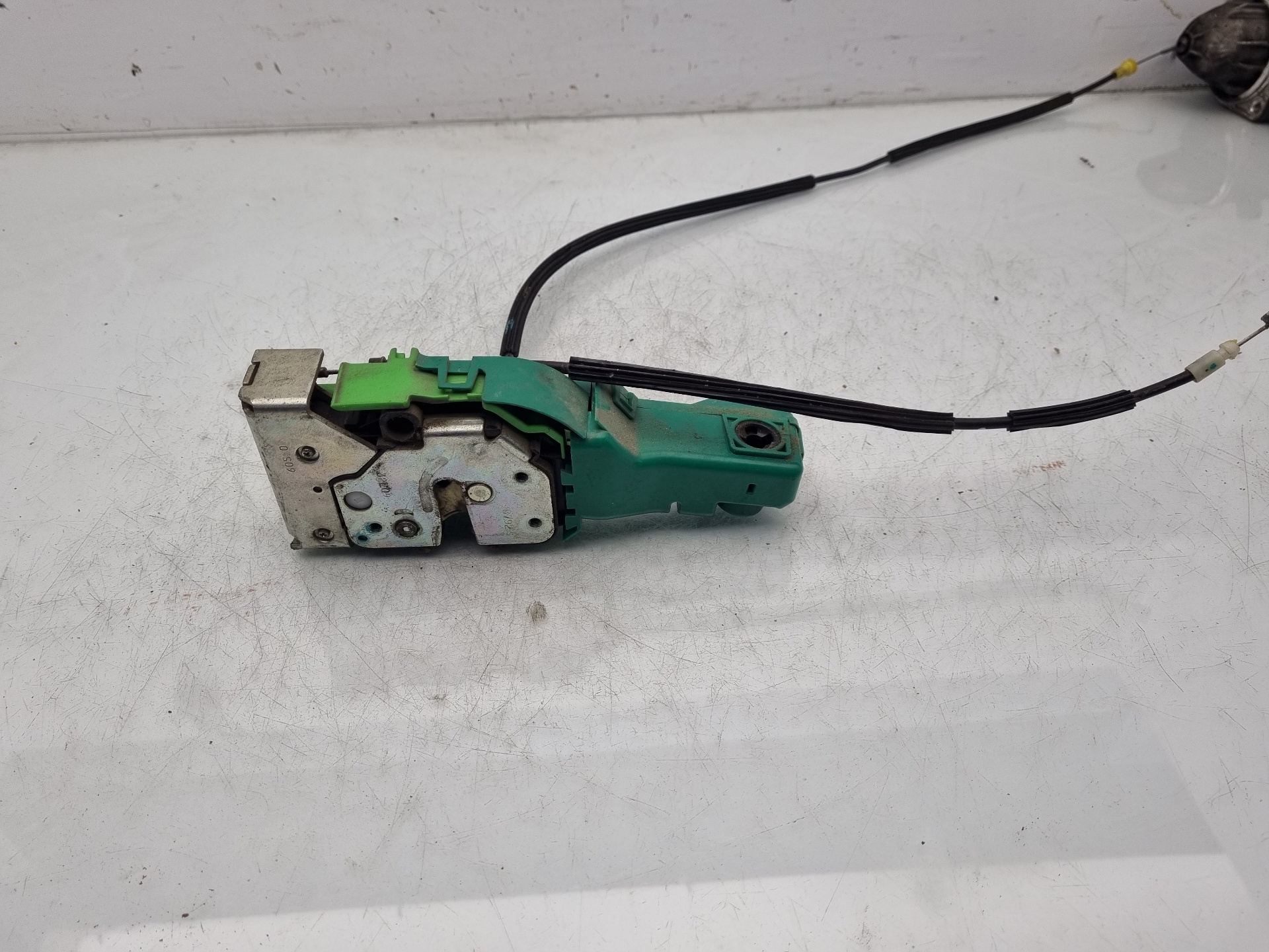 CERRADURA PUERTA DELANTERA IZQUIERDA ALFA ROMEO MI 955A6000