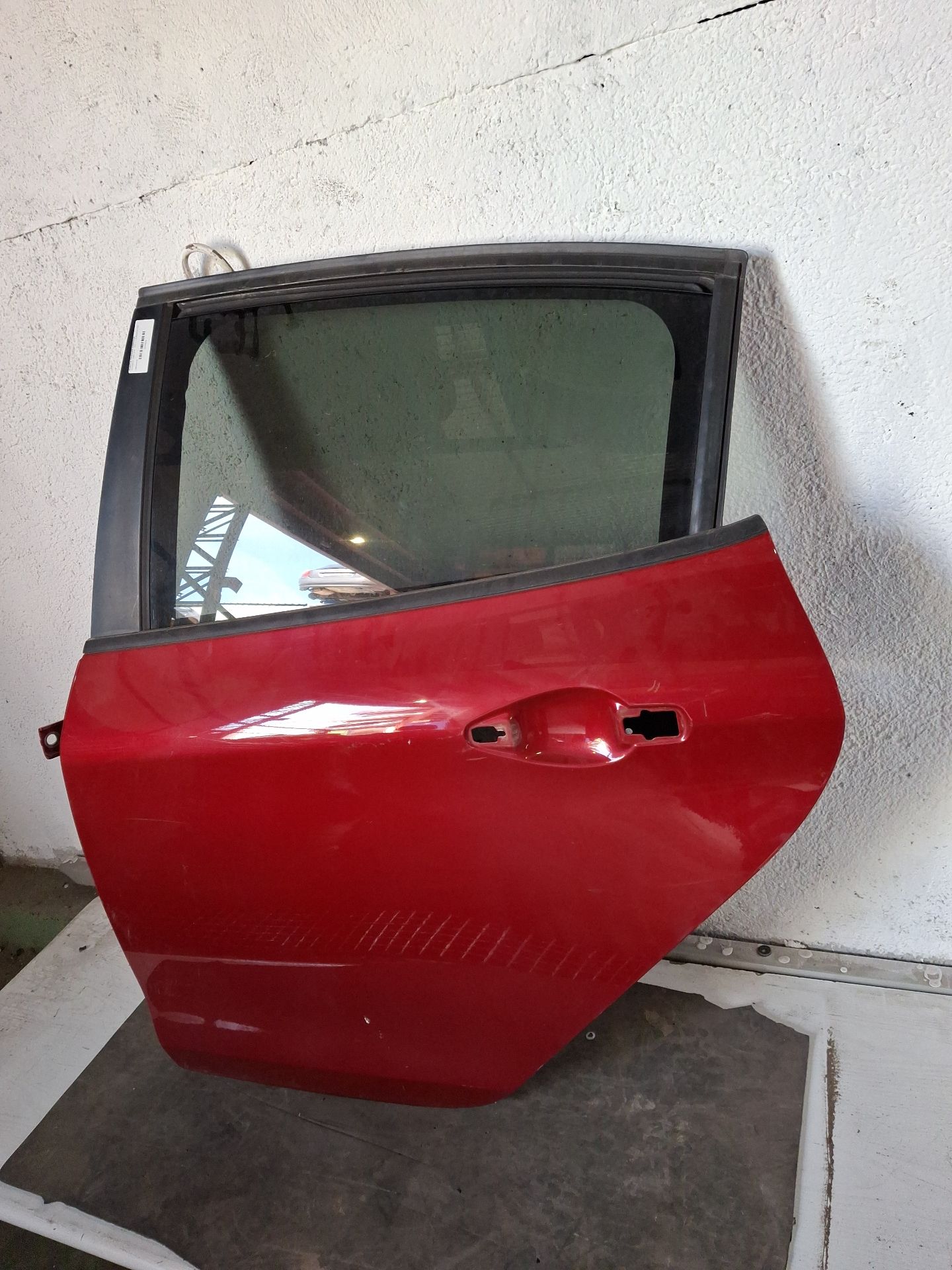 PUERTA TRASERA DERECHA PEUGEOT 208 