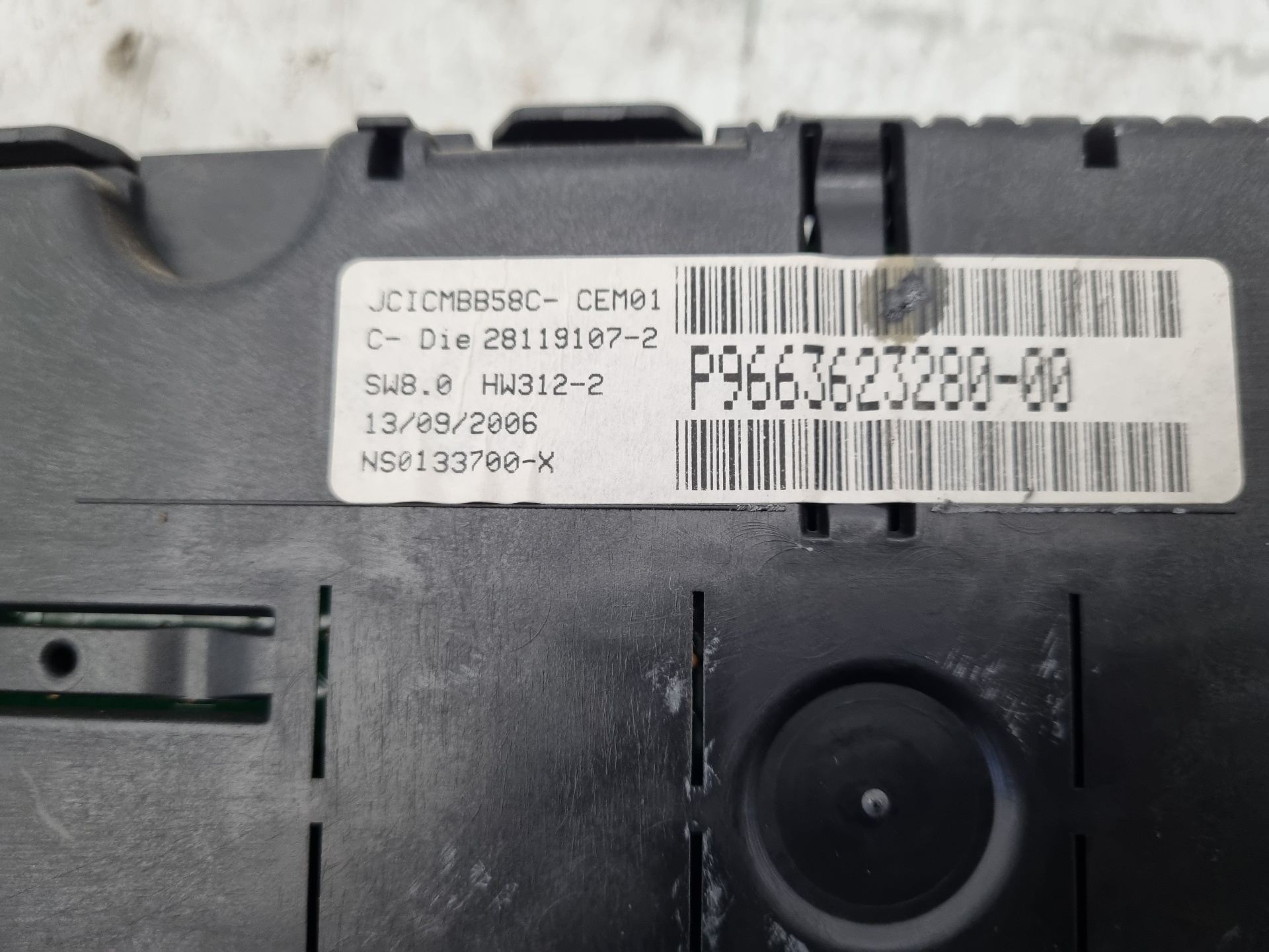 CUADRO INSTRUMENTOS CITROEN C4 9HZ