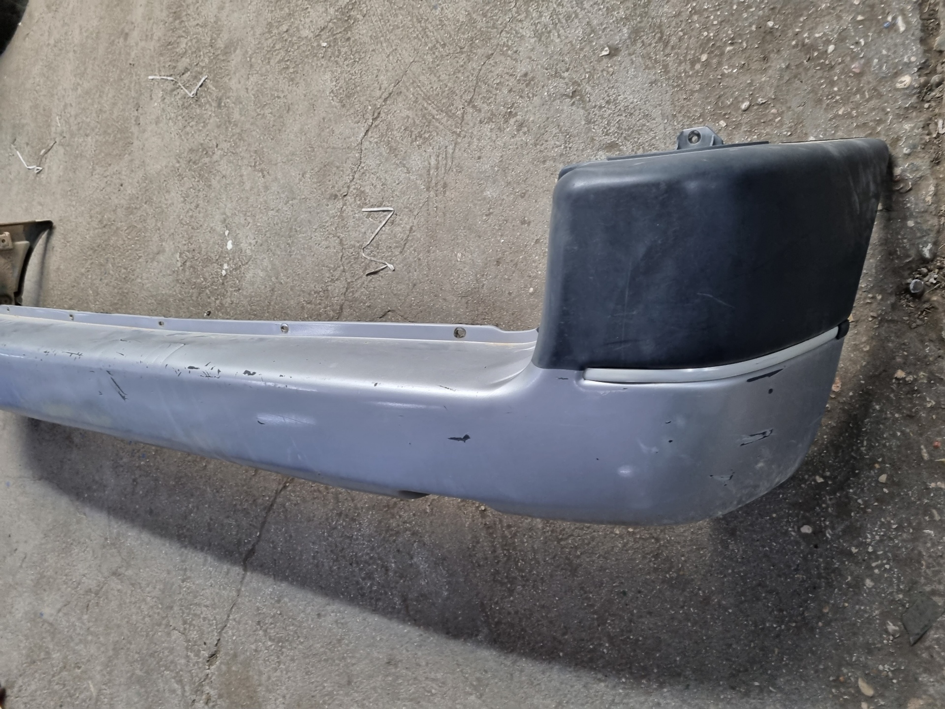 PARAGOLPES TRASERO PEUGEOT PARTNER RHY