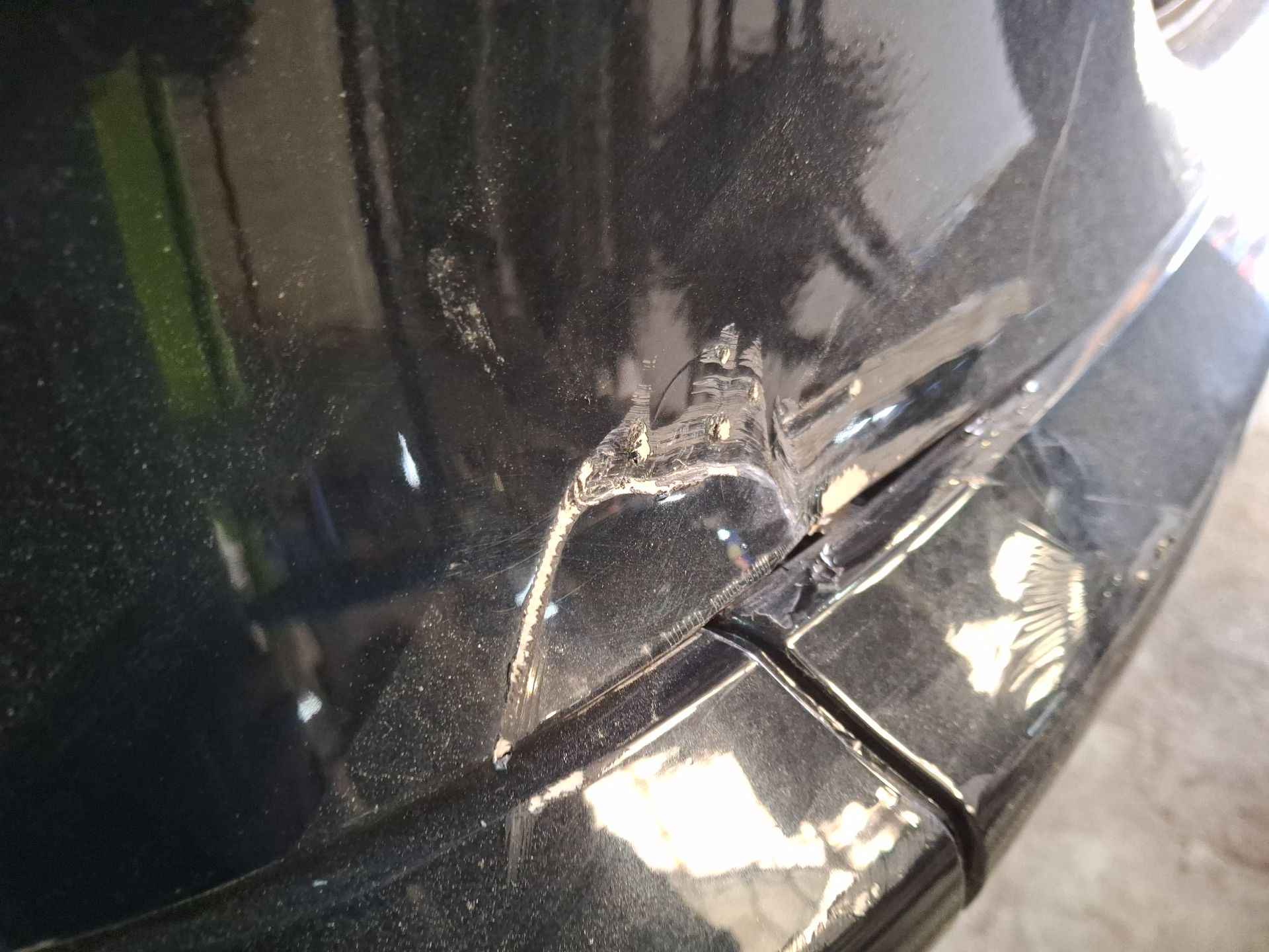 PARAGOLPES TRASERO MERCEDES-BENZ CLASE C 