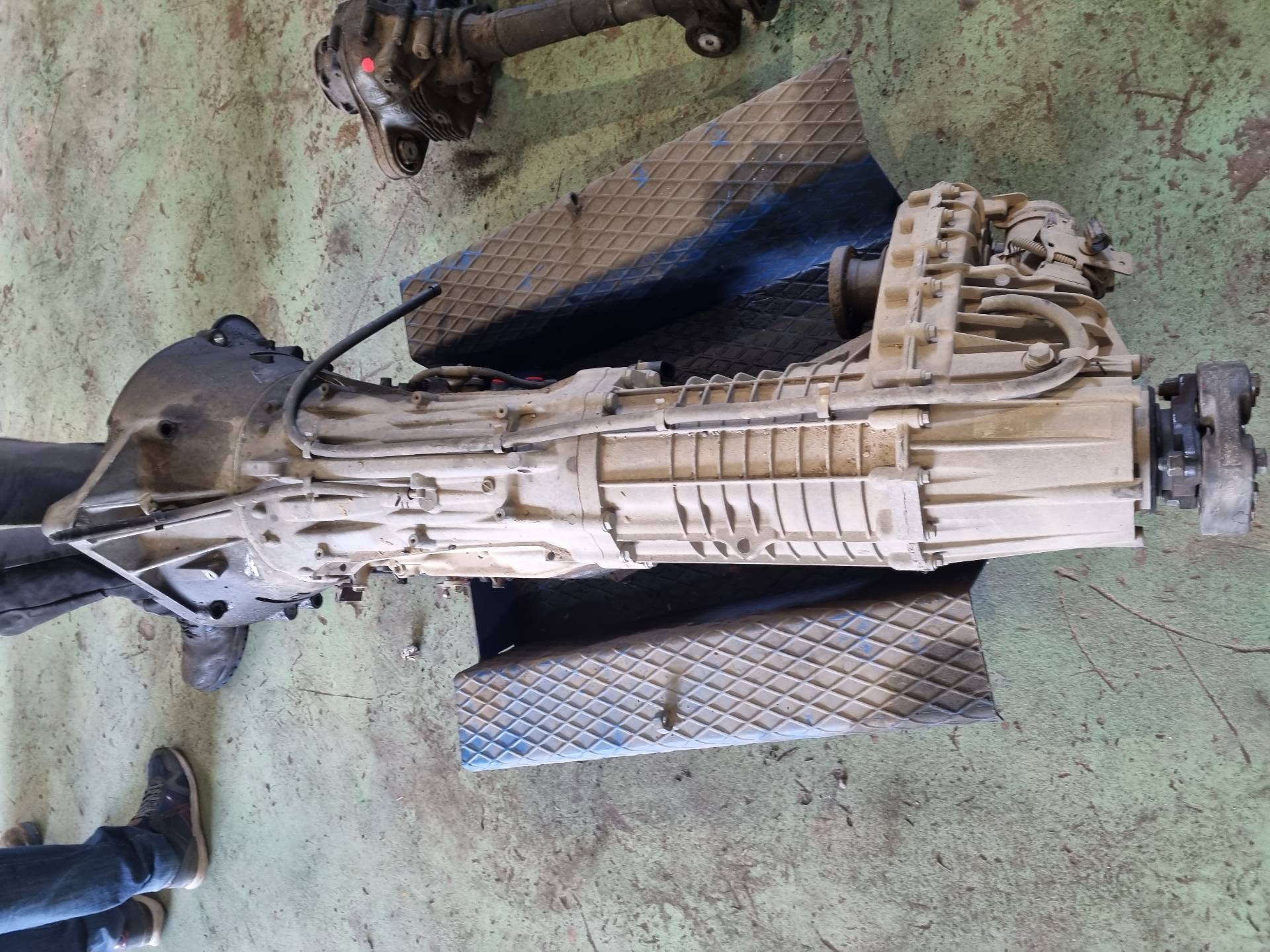 CAJA CAMBIOS VOLKSWAGEN TOUAREG 