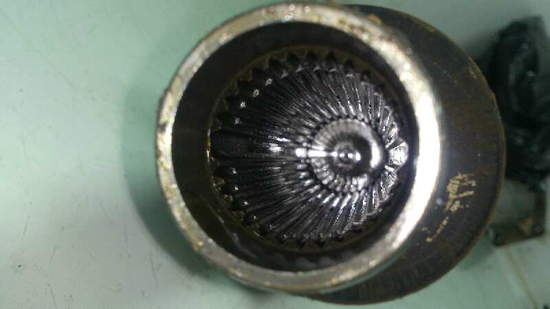 TRANSMISION CENTRAL NISSAN TERRANO TD27T