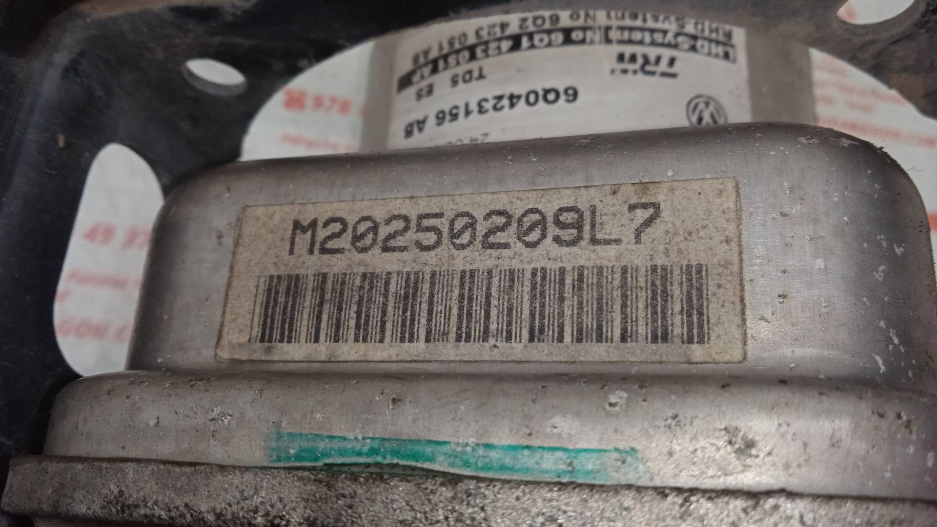 BOMBA DIRECCION VOLKSWAGEN POLO BKY