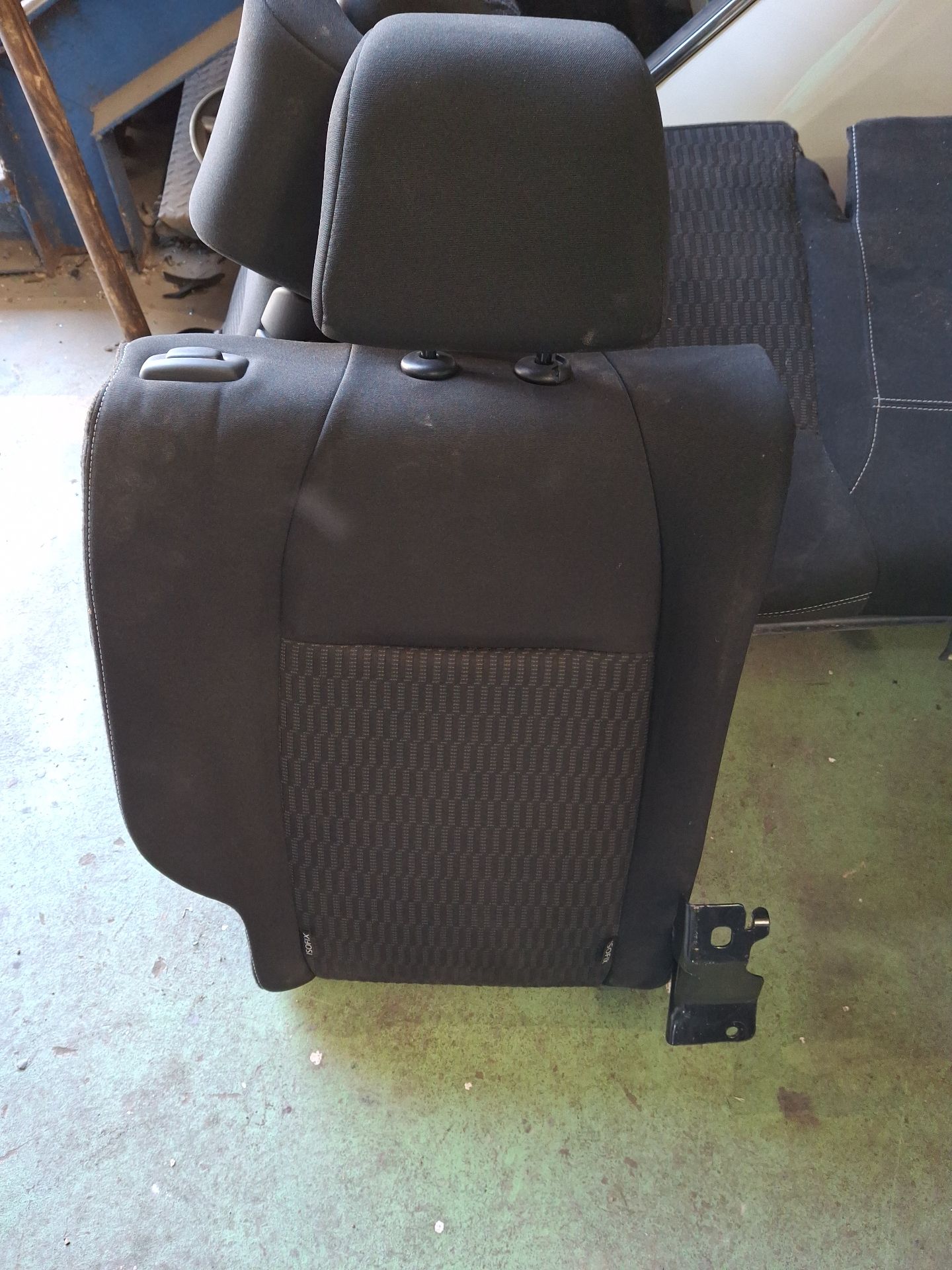  PEUGEOT 208 I (CA_, CC_) 1.6 BlueHDi 100