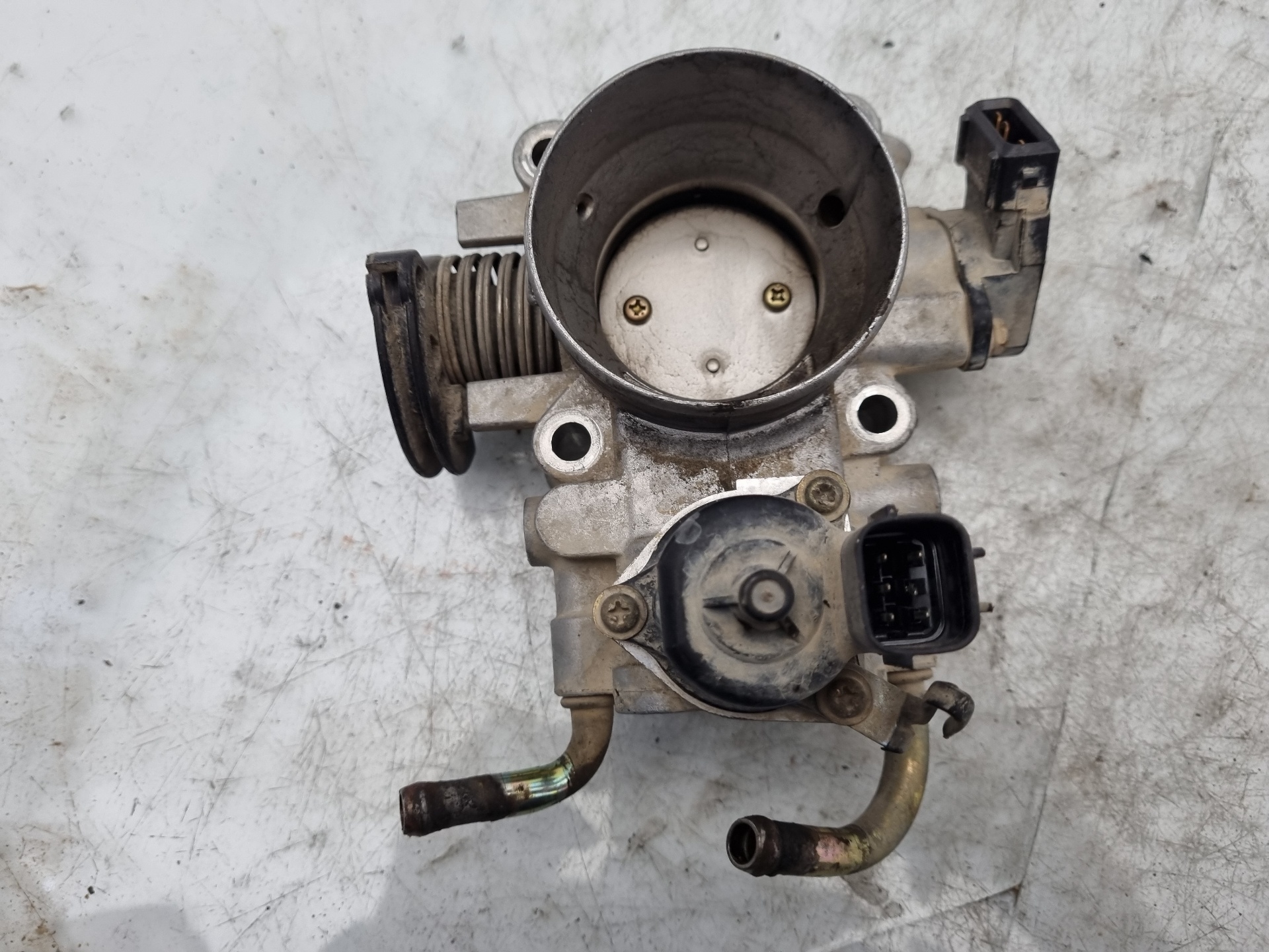 CAJA MARIPOSA MITSUBISHI CARISMA 4G92