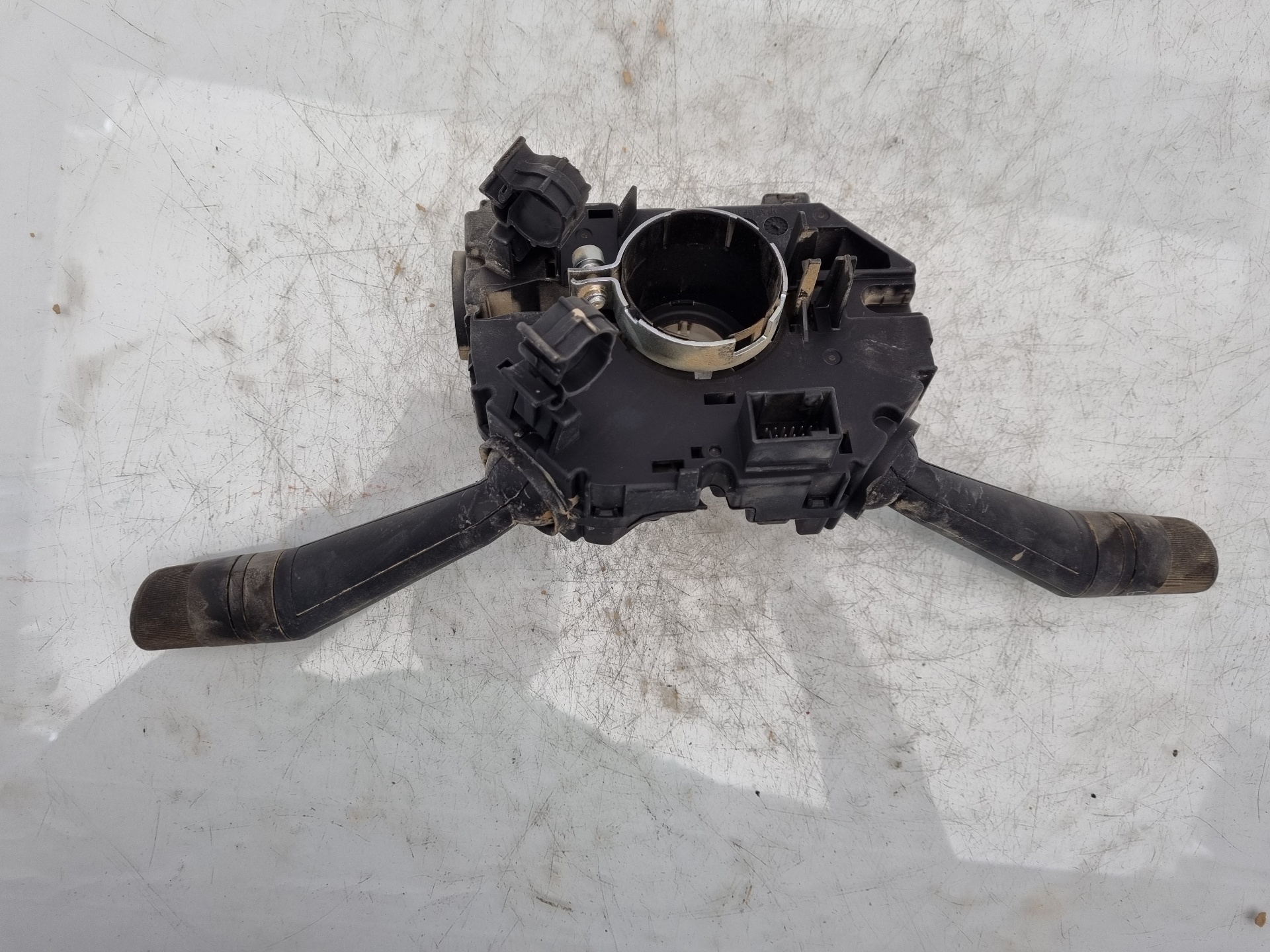 MANDO MULTIFUNCION PEUGEOT BIPPER D-8HS