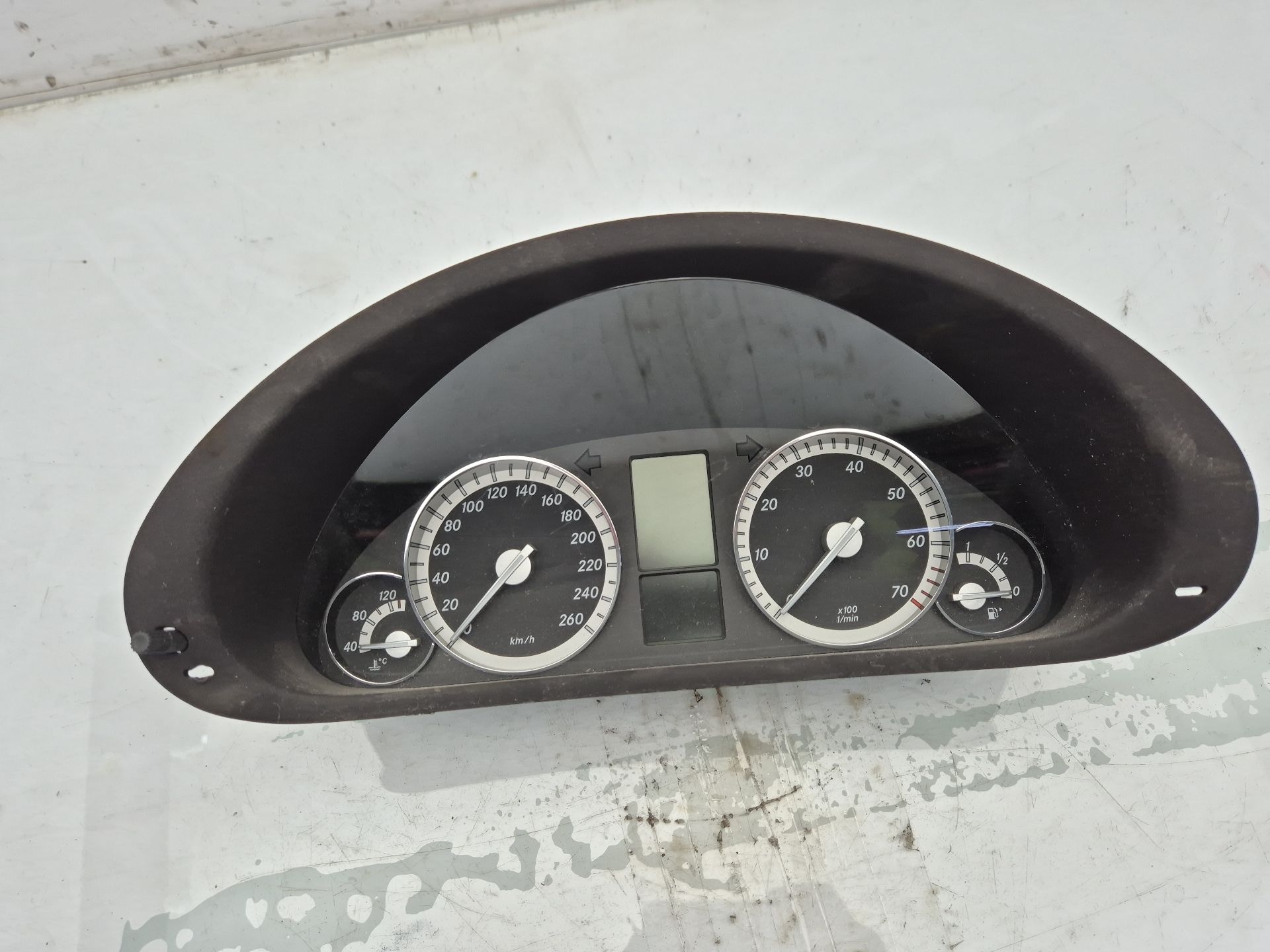 CUADRO INSTRUMENTOS MERCEDES-BENZ CLASE C 