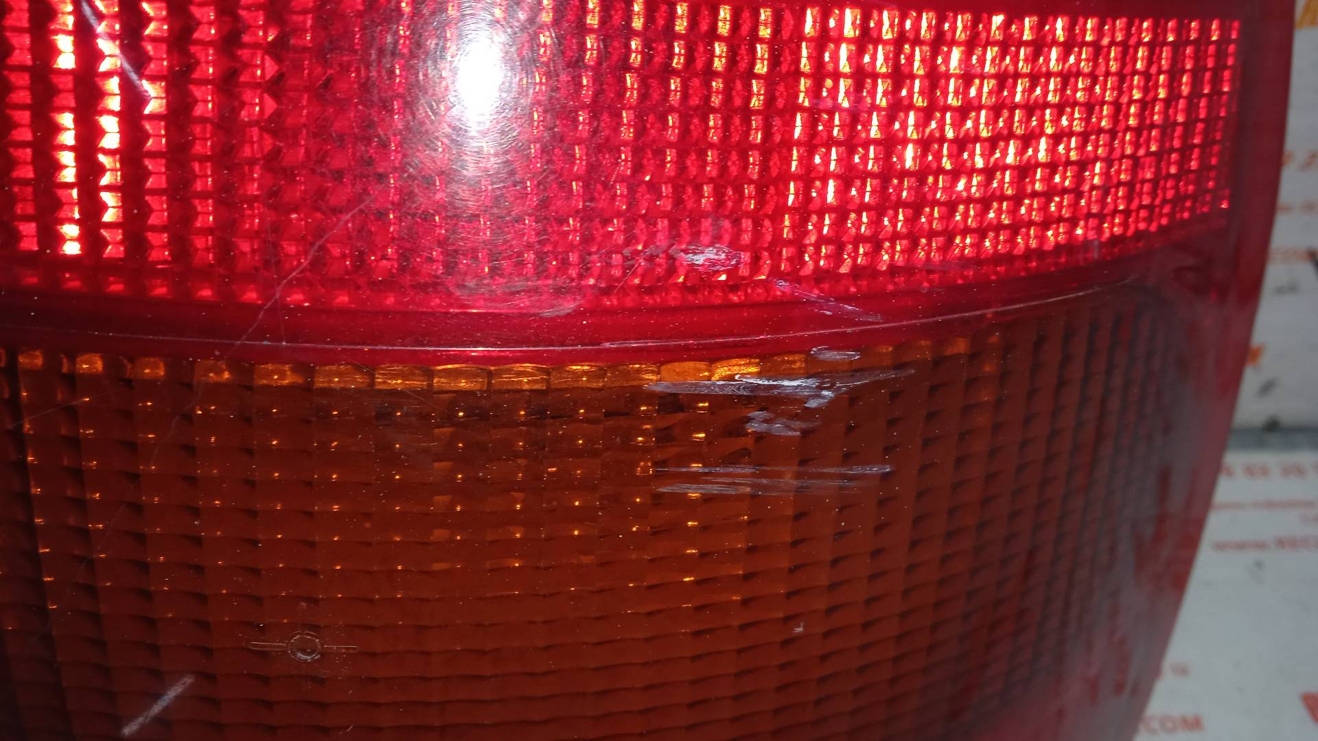 PILOTO TRASERO DERECHO OPEL CORSA C14NZ