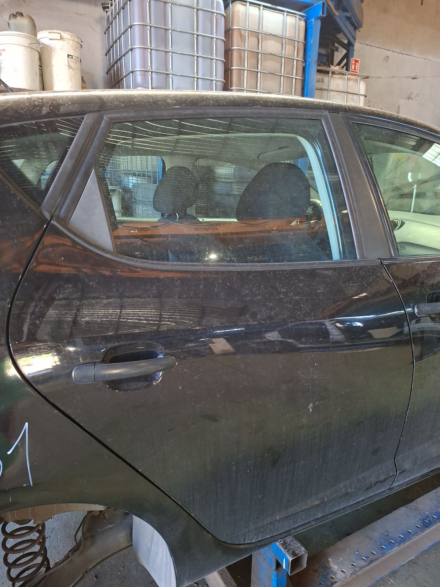 PUERTA TRASERA DERECHA SEAT IBIZA 