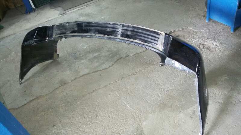 PARAGOLPES TRASERO KIA CARNIVAL 