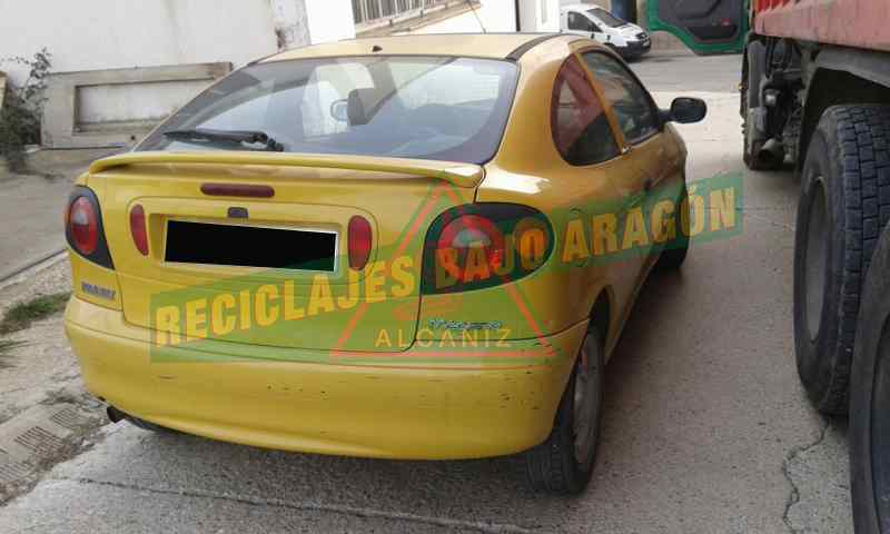 PILOTO TRASERO IZQUIERDO RENAULT MEGANE F9Q734