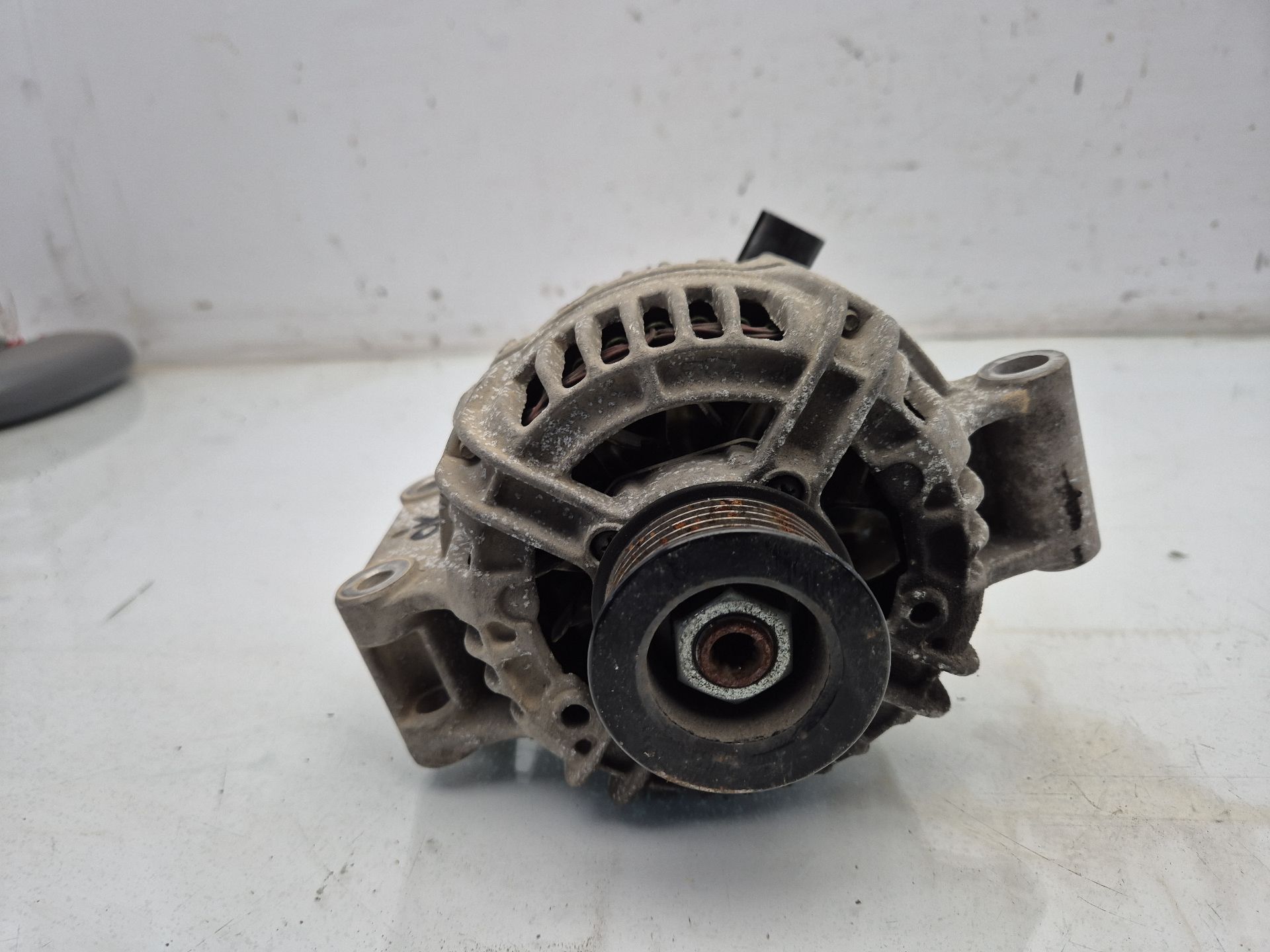 LLANTA FORD TRANSIT ABFA