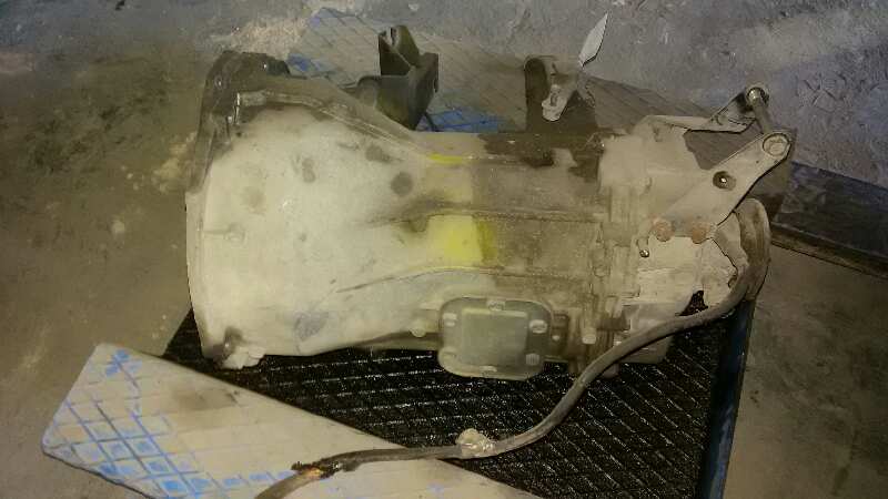 CAJA CAMBIOS NISSAN ATLEON 110.35 120.35 